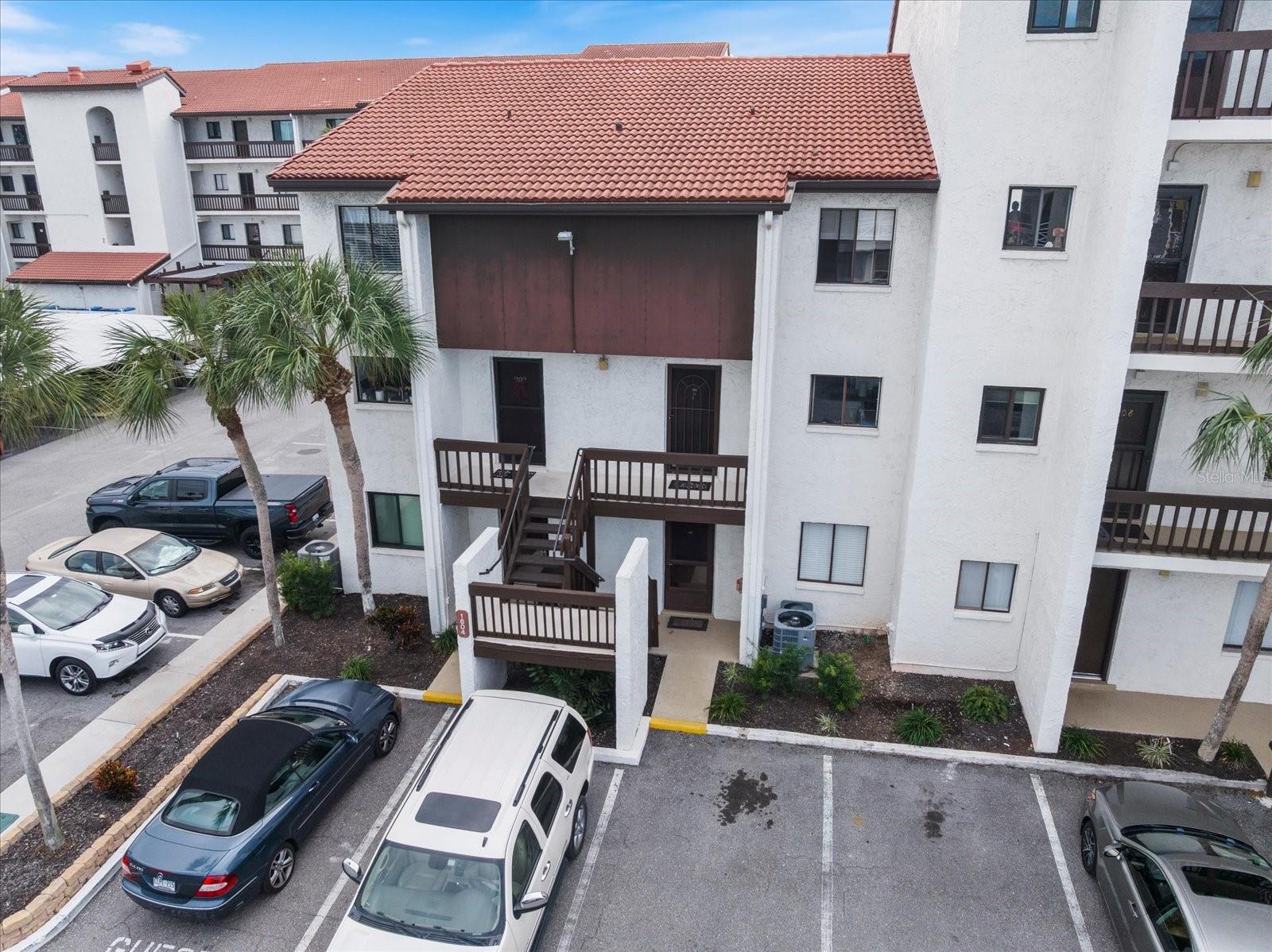 1604 STICKNEY POINT RD #4-102