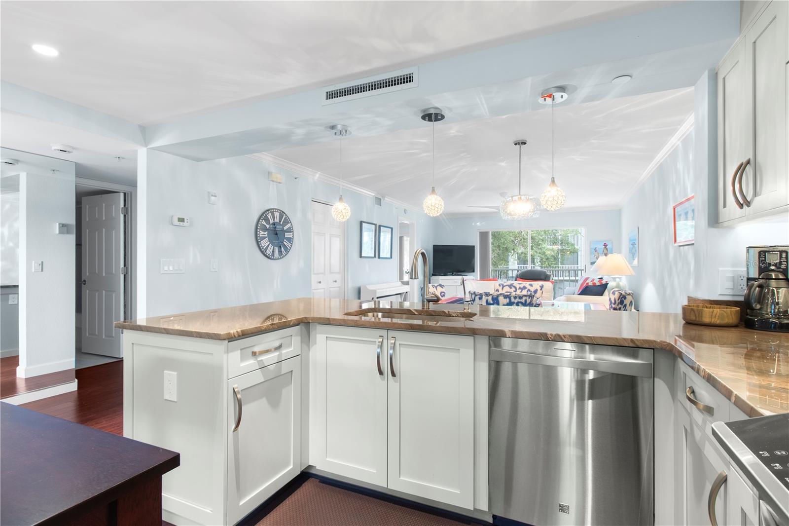 9320 CLUBSIDE CIR #2201