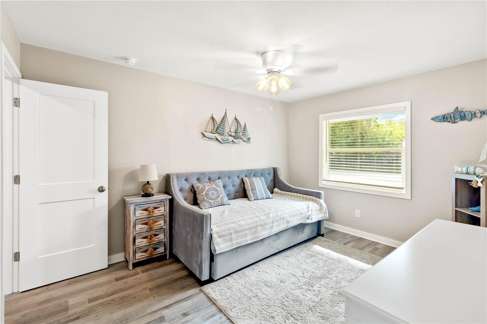 526 CONRAD RD