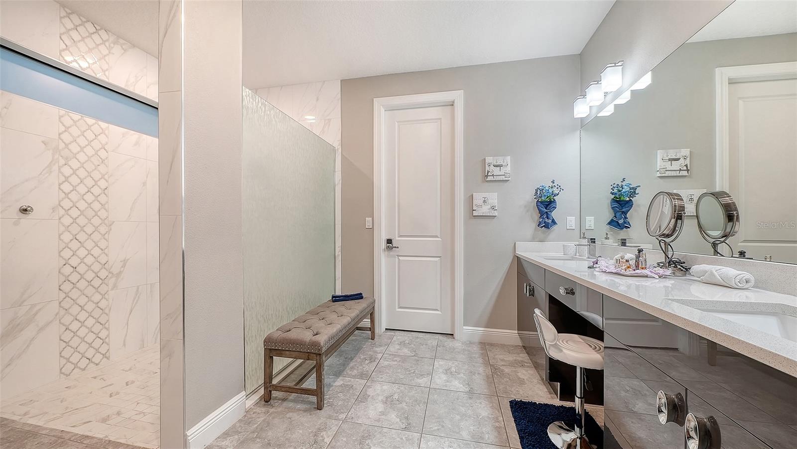 4921 SURFSIDE CIR
