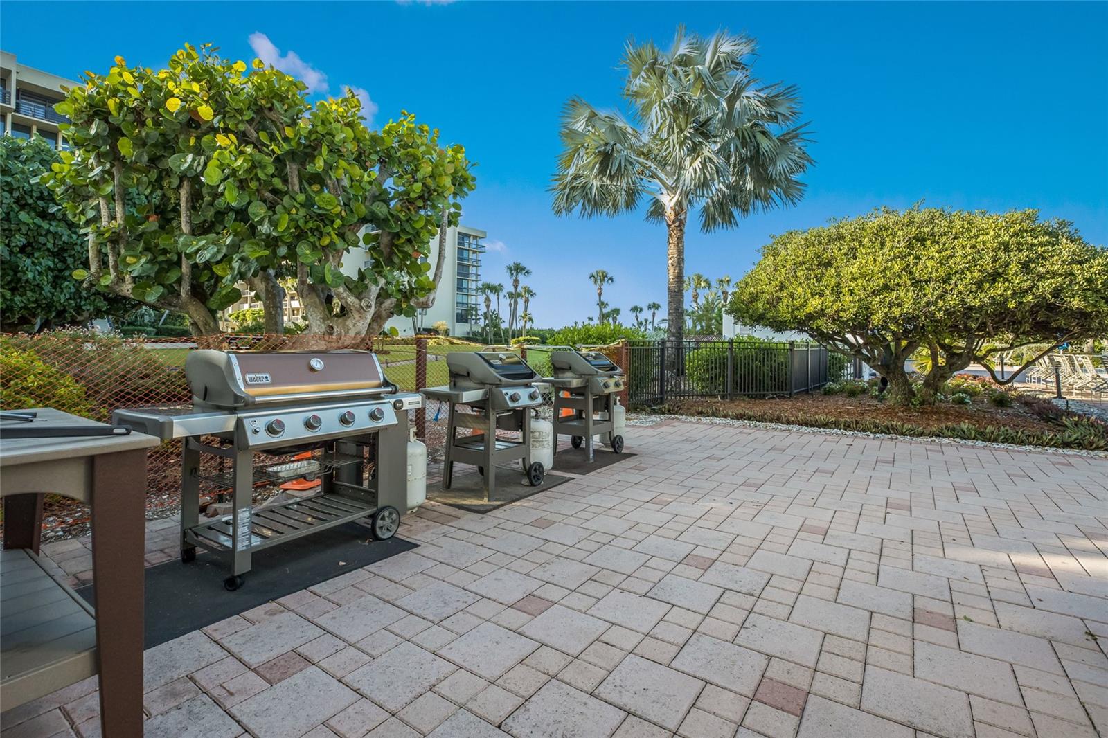 1095 GULF OF MEXICO DR #102