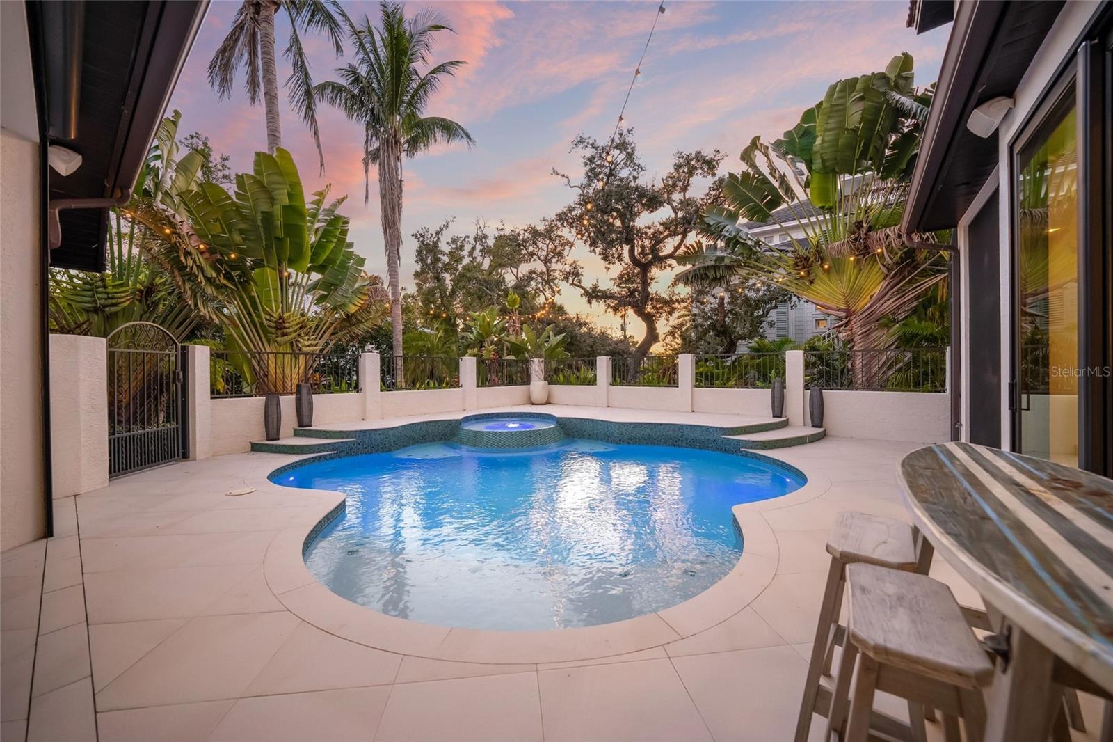 1451 REBECCA LN
