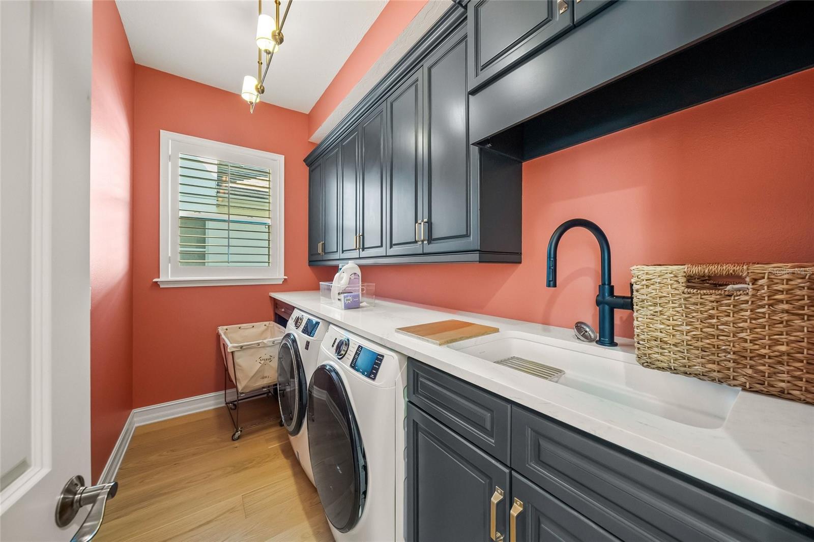 1451 REBECCA LN