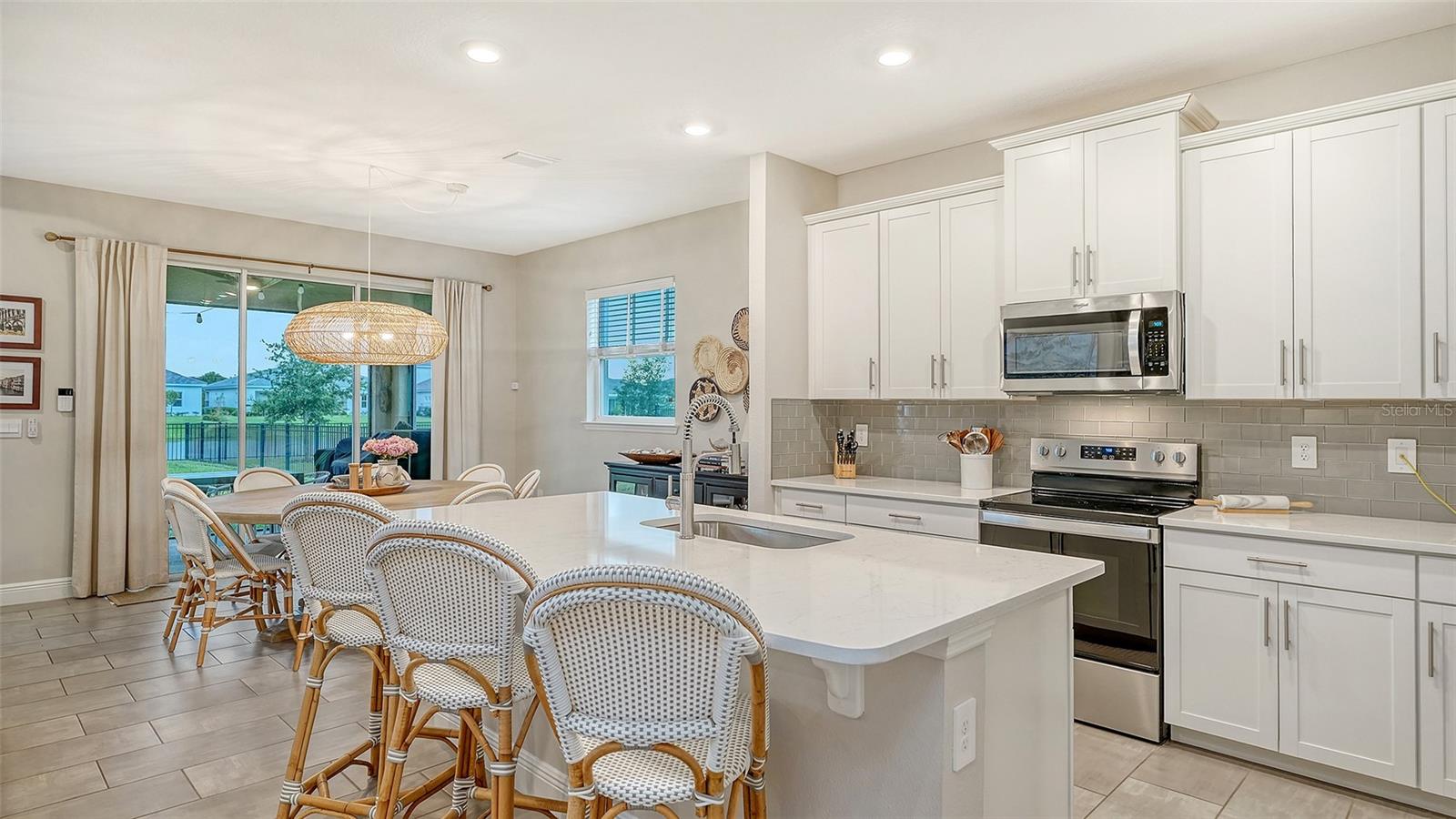 17832 GULF RANCH PL