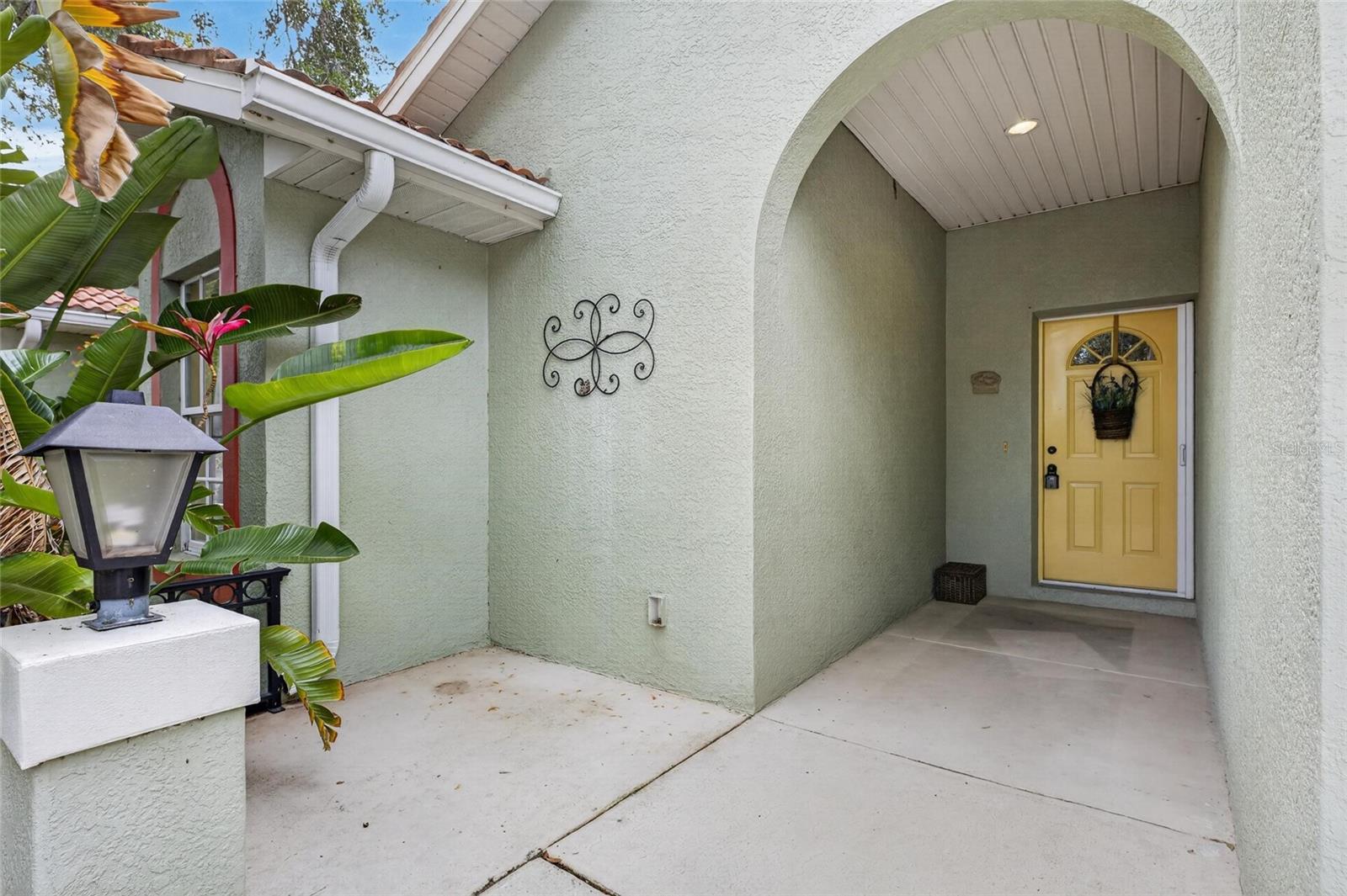 216 51ST STREET CIR E