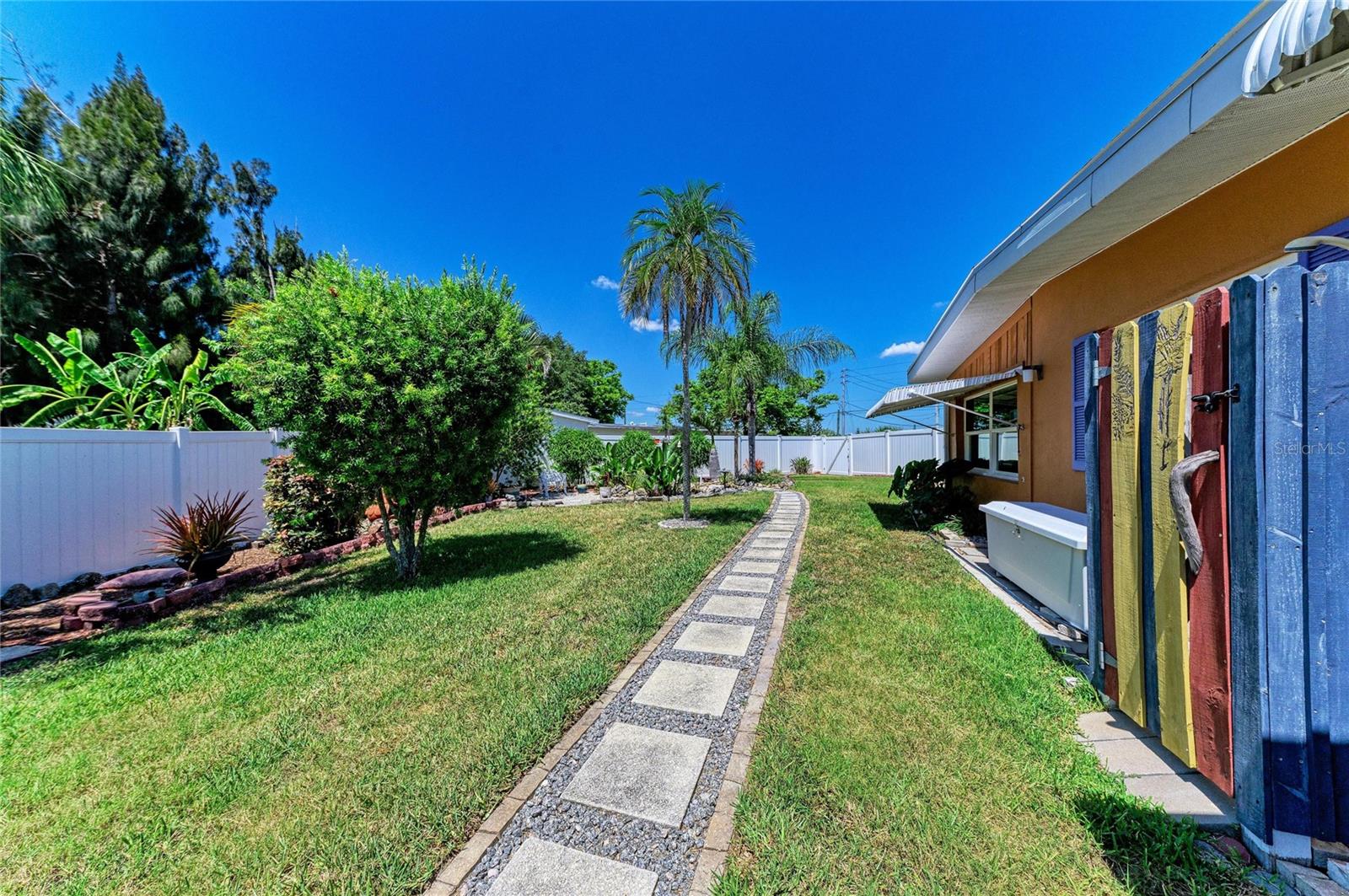 2486 CONWAY BLVD