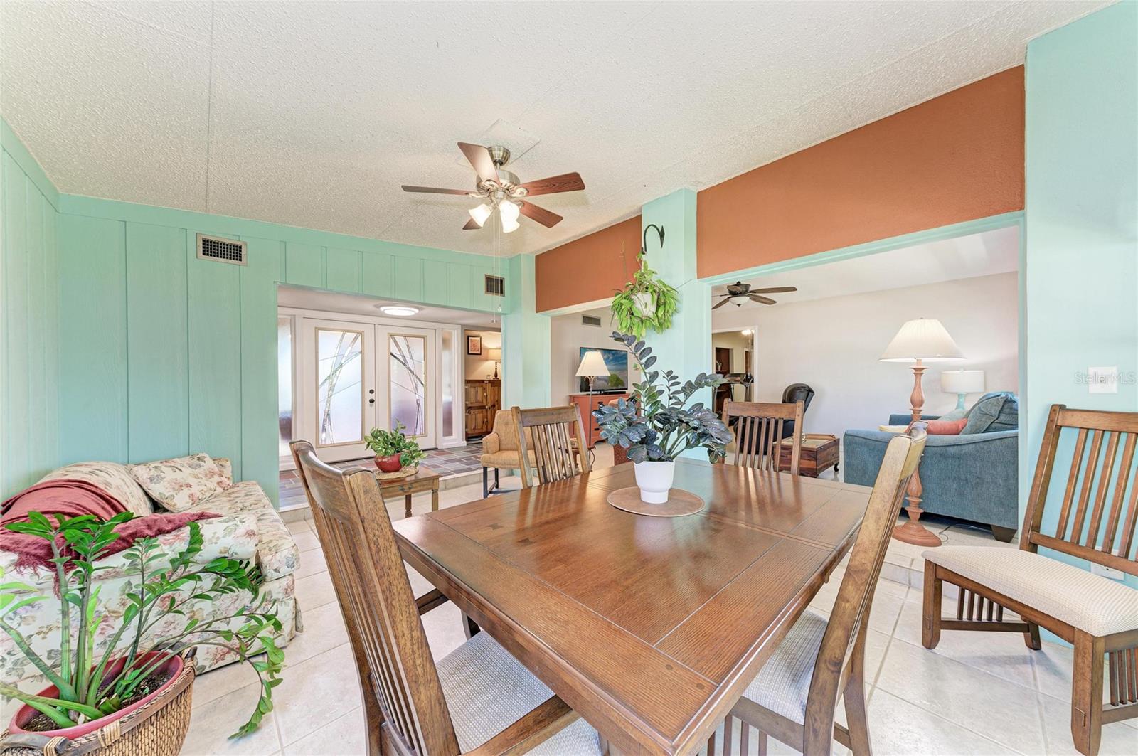 2486 CONWAY BLVD
