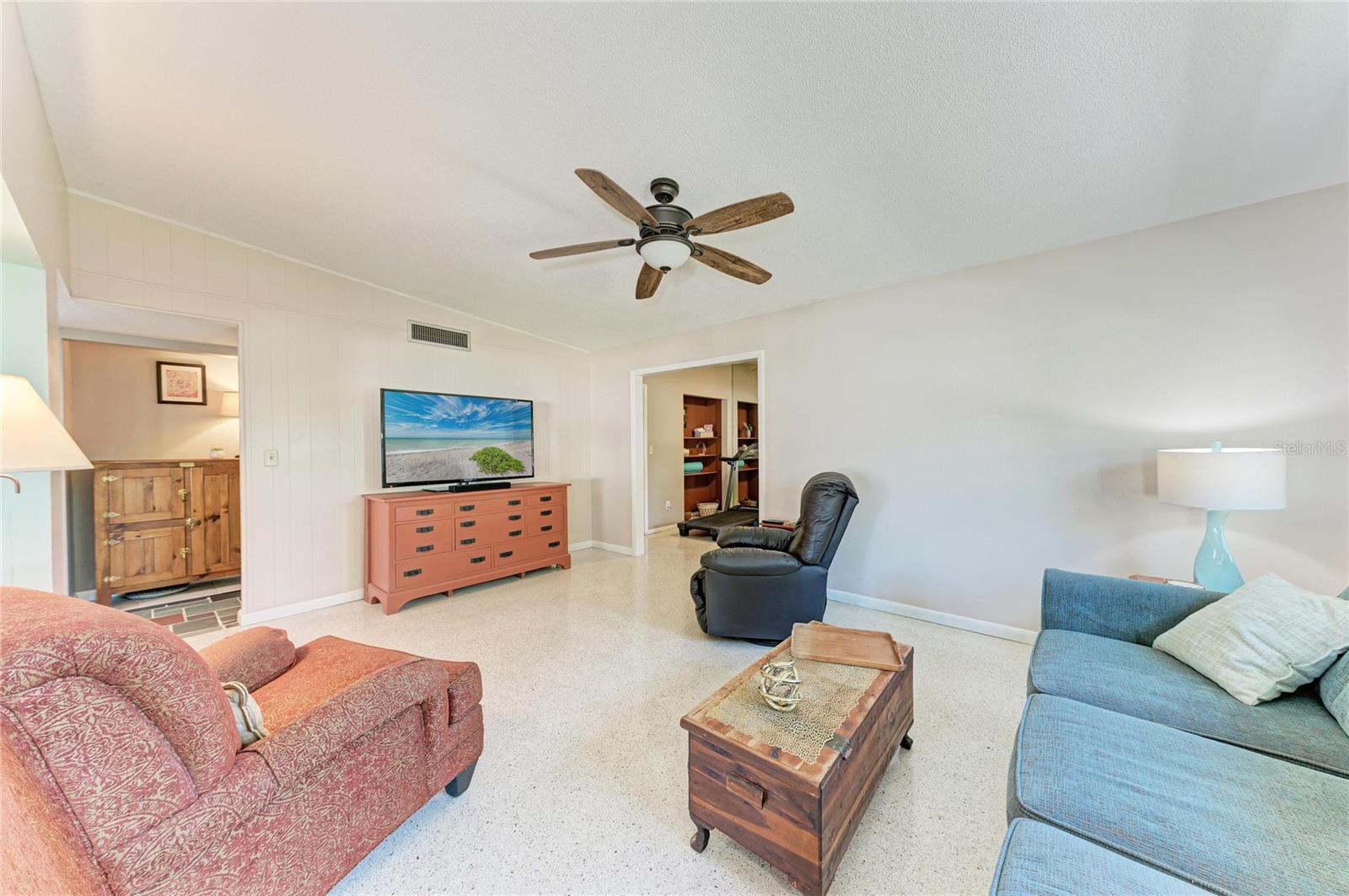 2486 CONWAY BLVD