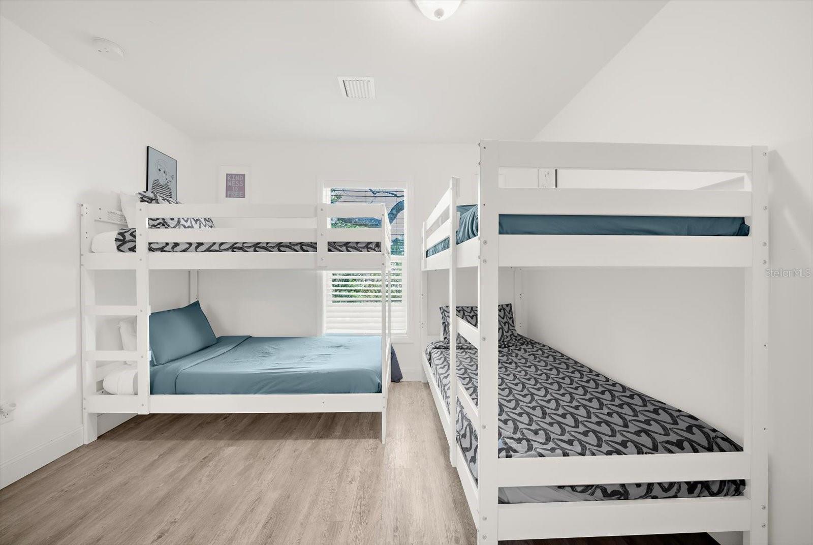 2375 BAHIA VISTA ST