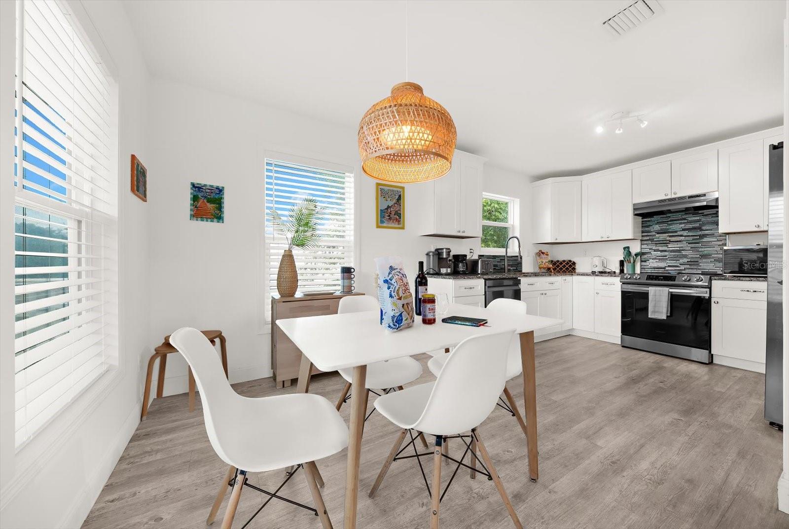 2375 BAHIA VISTA ST