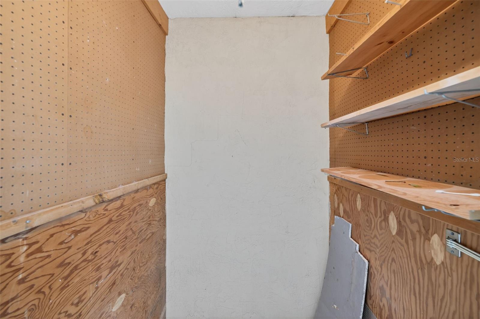 5800 HOLLYWOOD BLVD #112