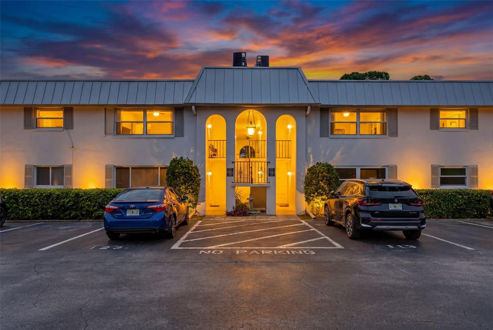 5800 HOLLYWOOD BLVD #112