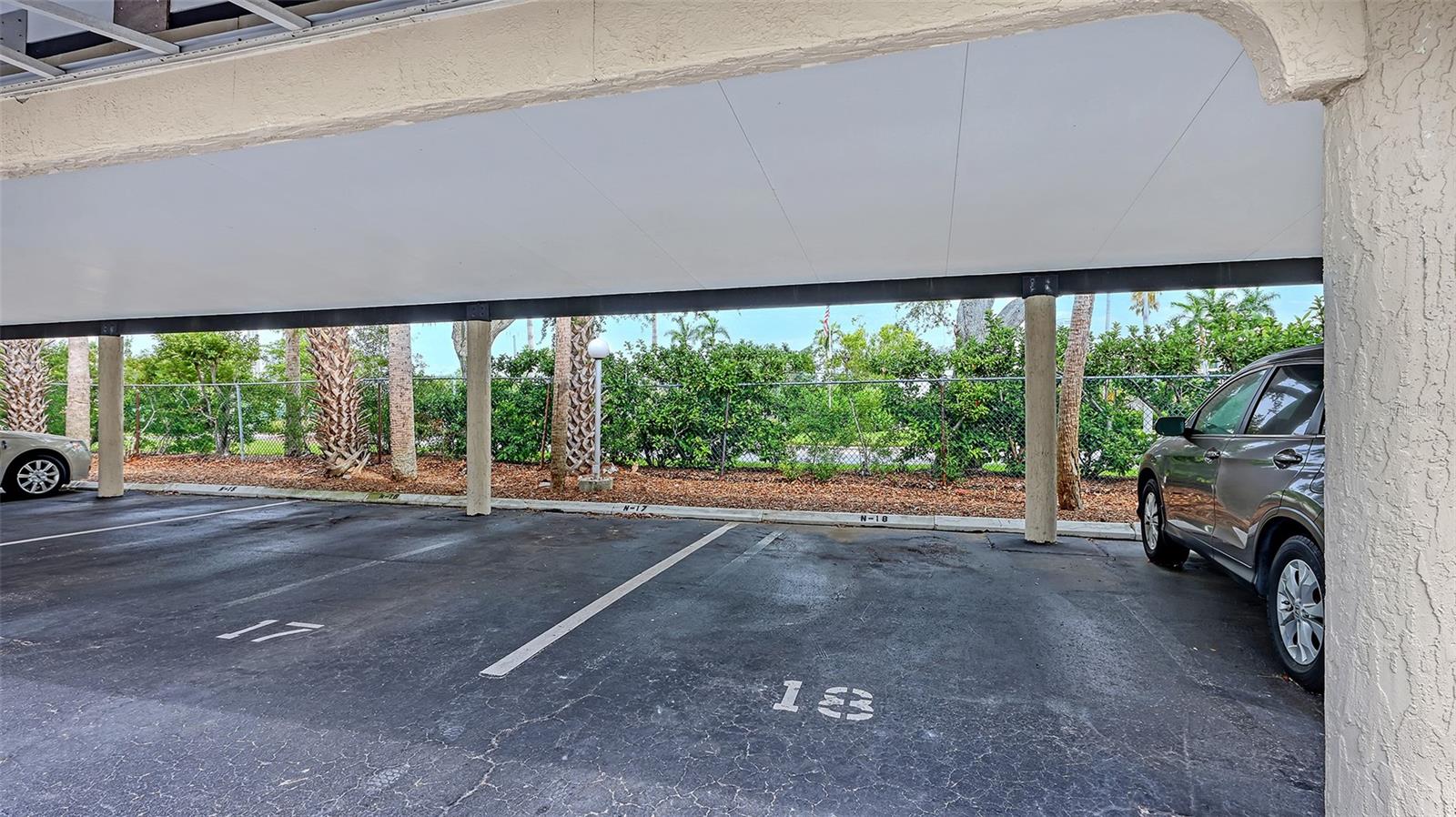 5855 MIDNIGHT PASS RD #510