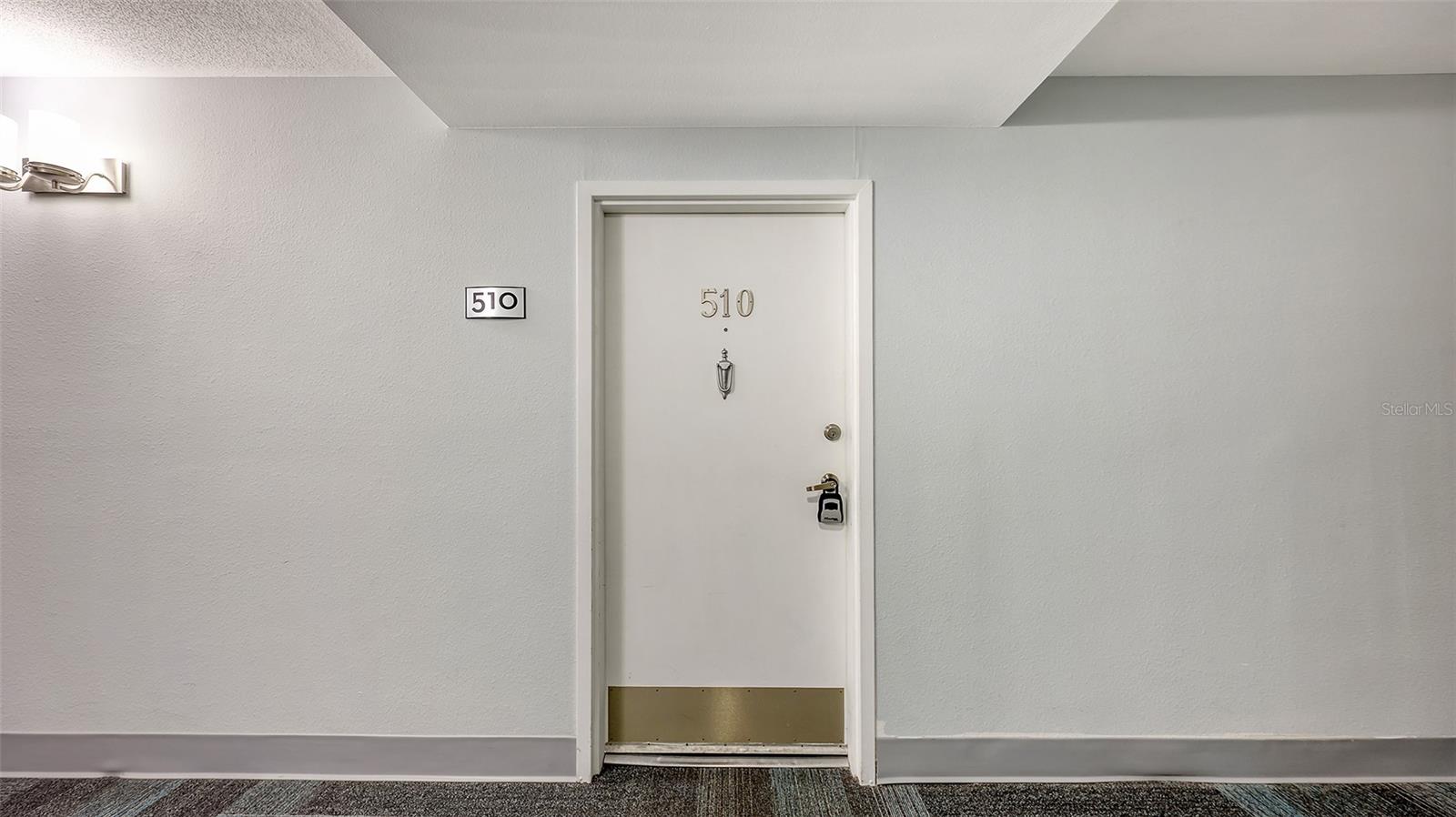 5855 MIDNIGHT PASS RD #510