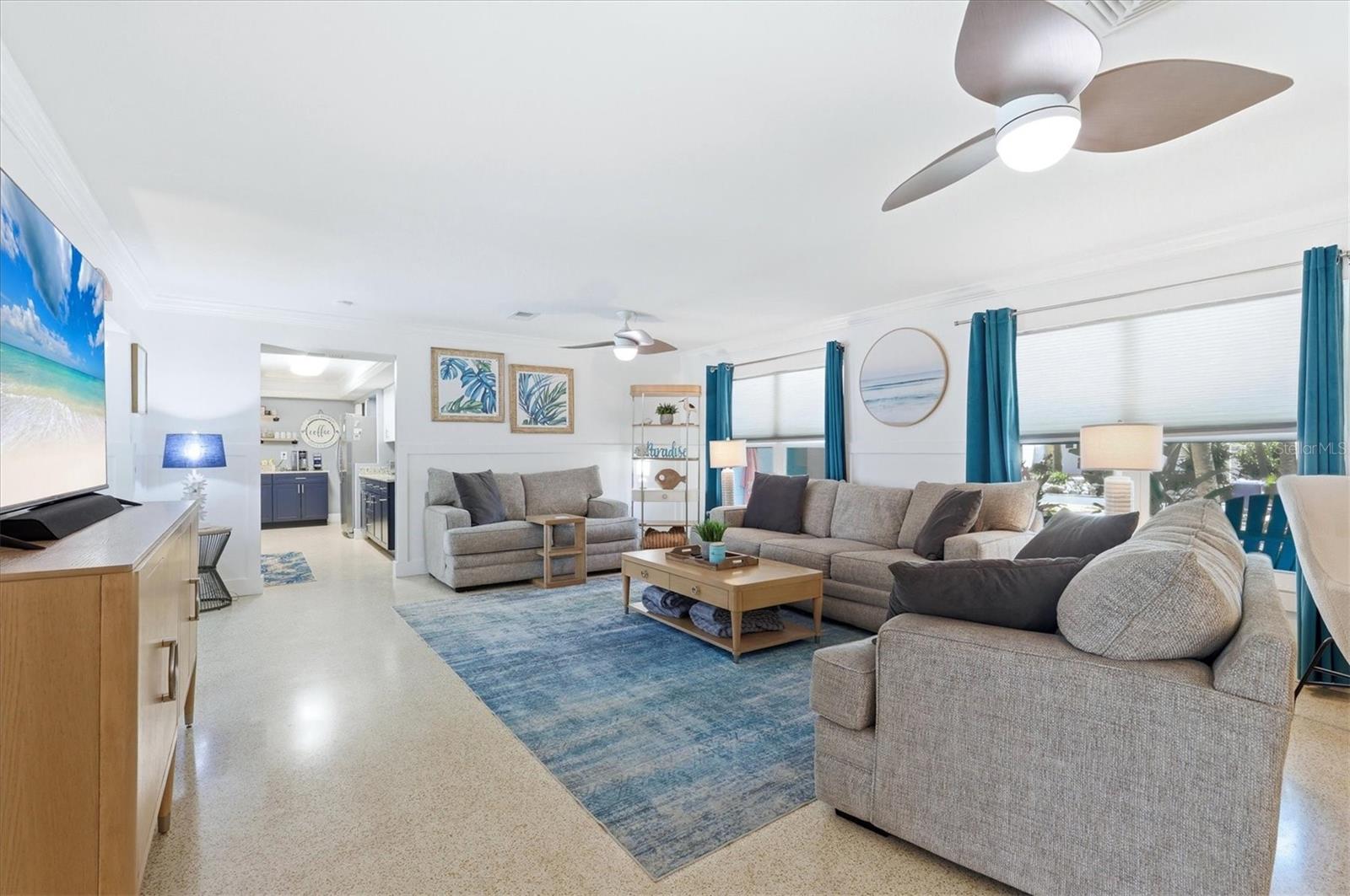 5128 OXFORD DR