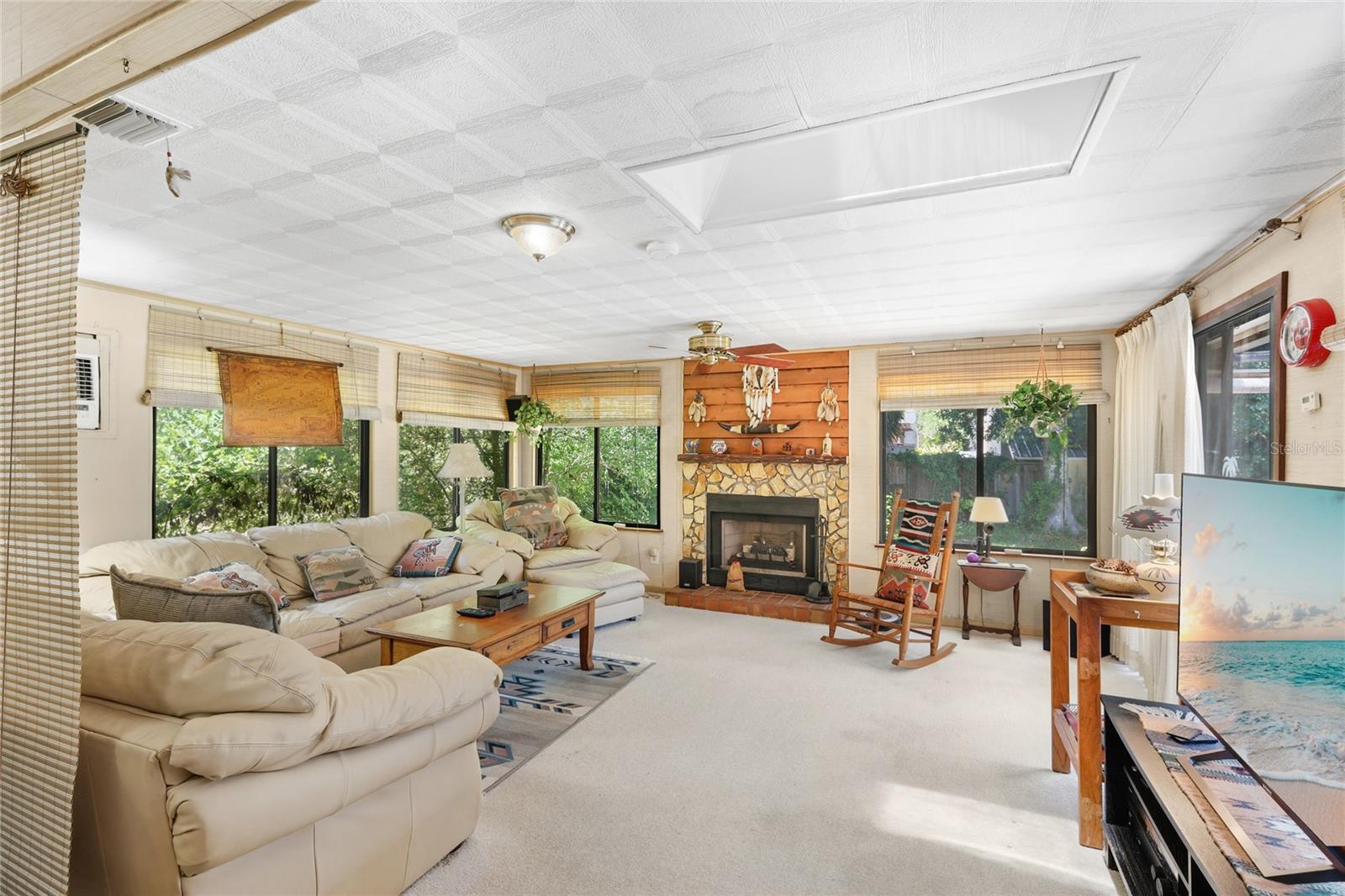 4336 CACTUS AVE