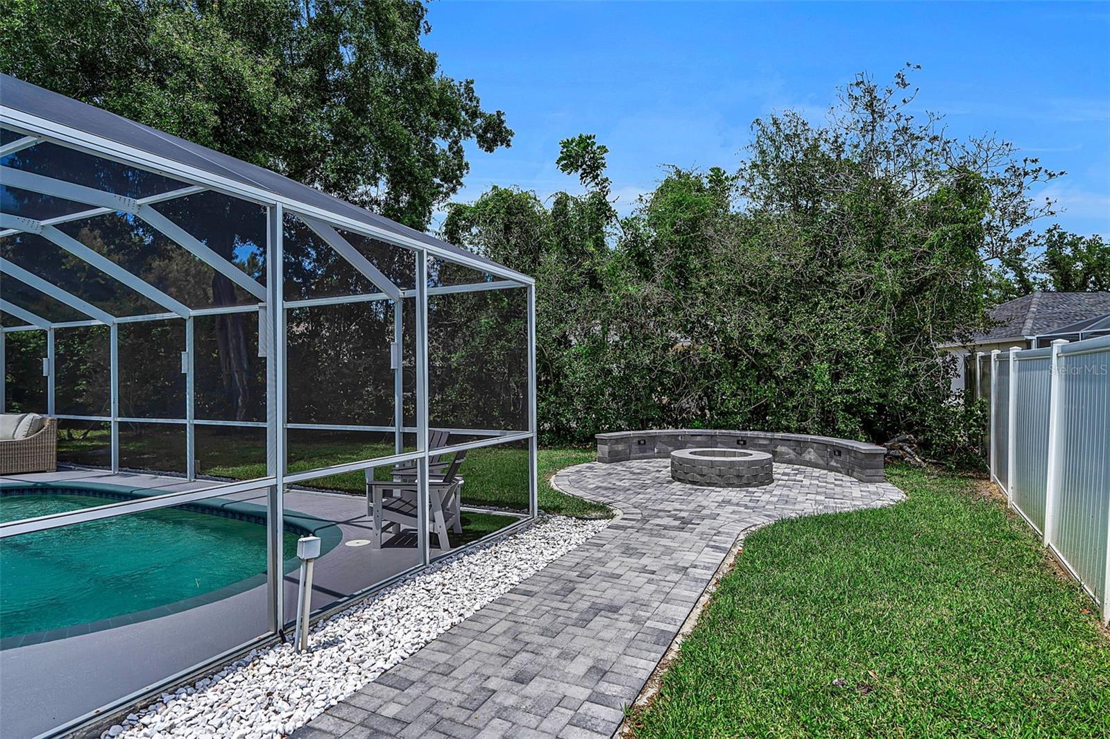 6409 FETTERBUSH LN