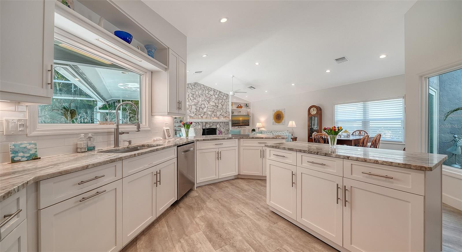 5161 FLICKER FIELD CIR