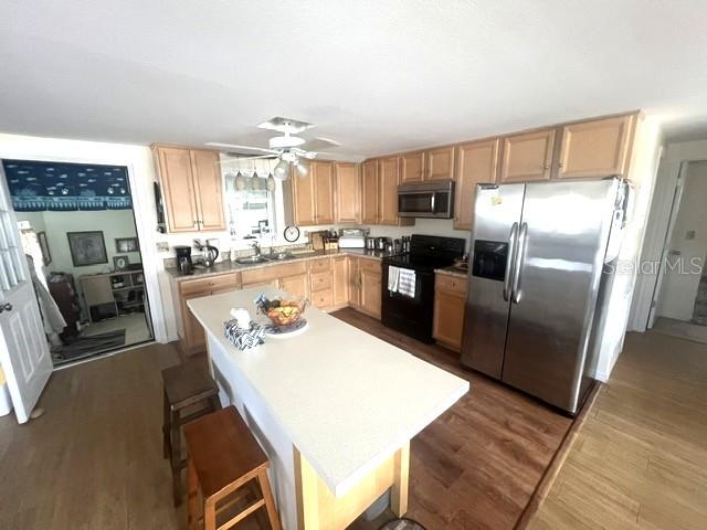 4906 SEA ISLAND AVE