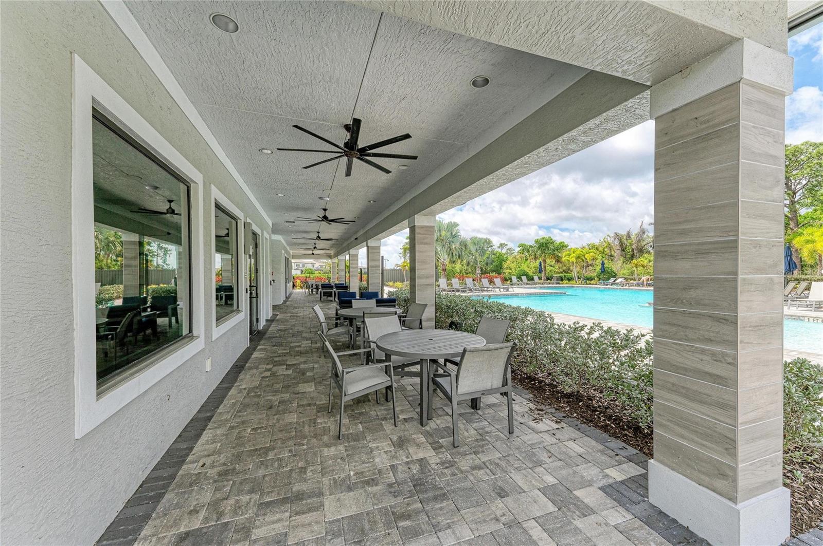 16341 HIDDEN OAK LOOP