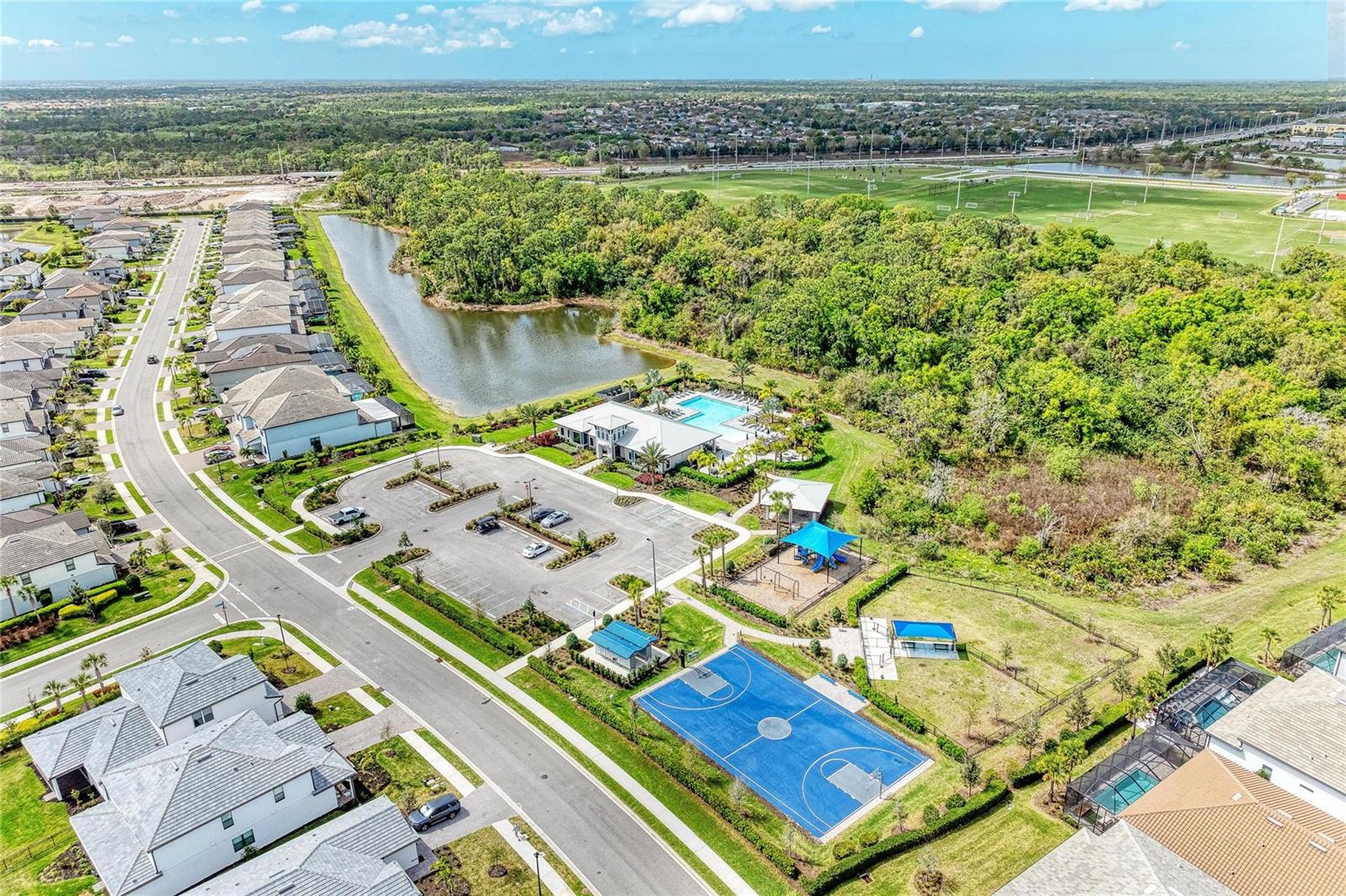 16341 HIDDEN OAK LOOP