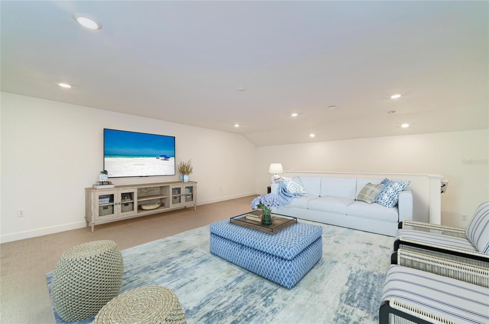 16341 HIDDEN OAK LOOP
