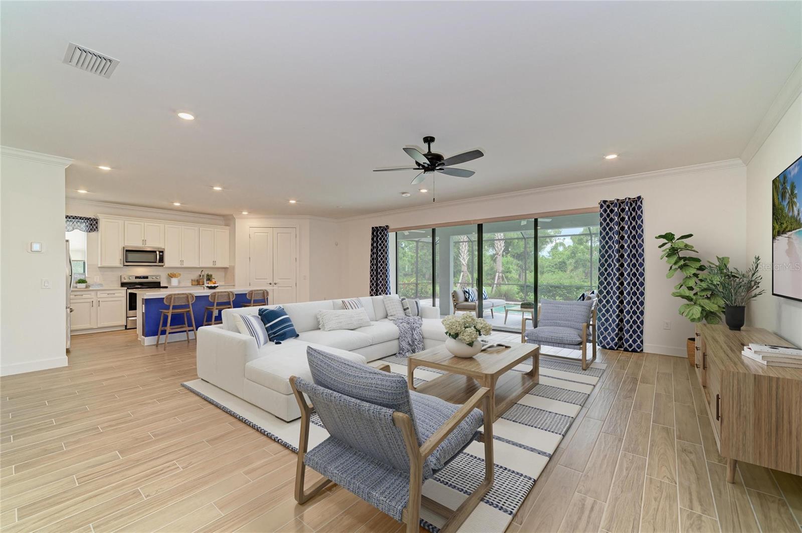 16341 HIDDEN OAK LOOP