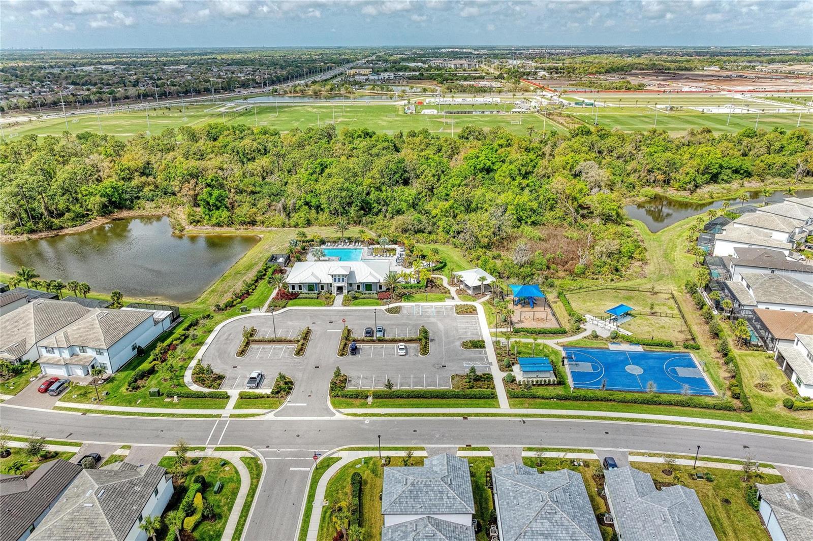 16341 HIDDEN OAK LOOP