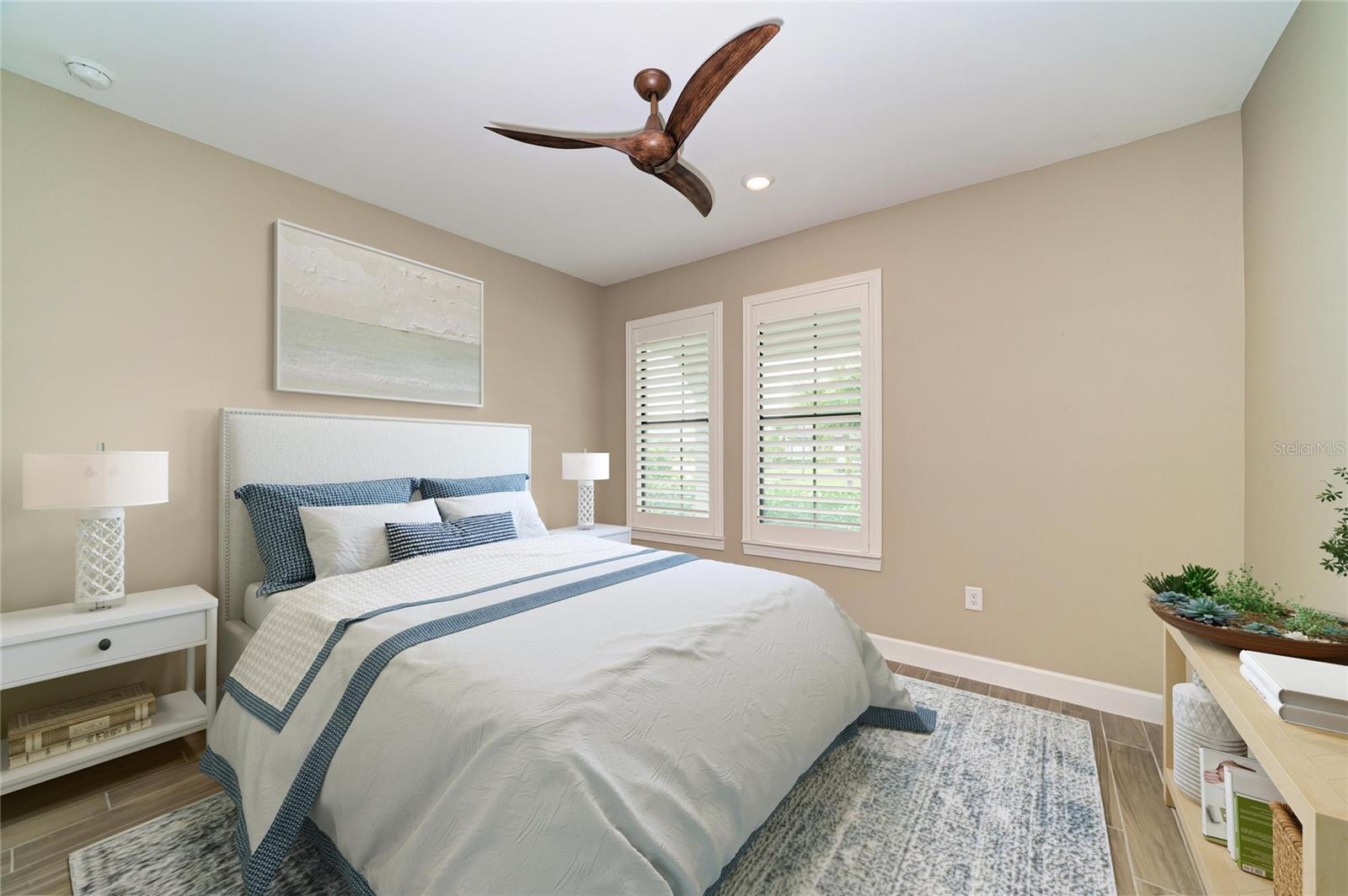 16341 HIDDEN OAK LOOP