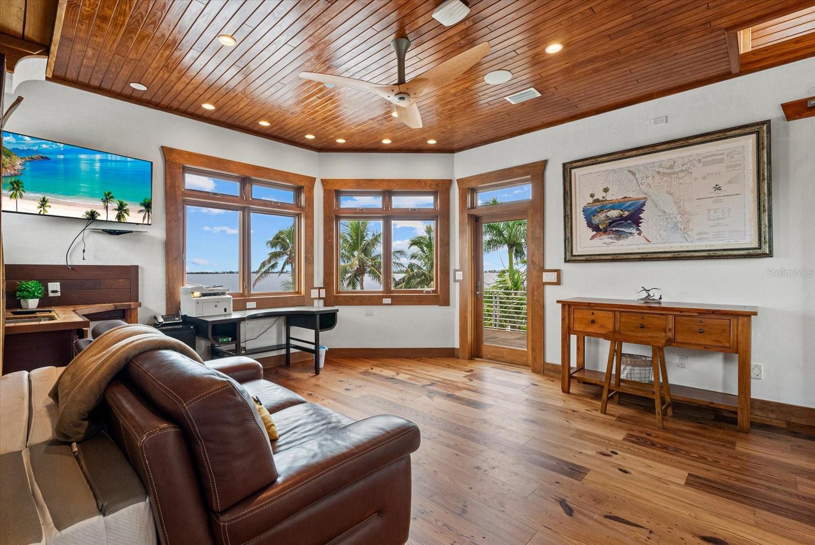 10216 46TH AVE W