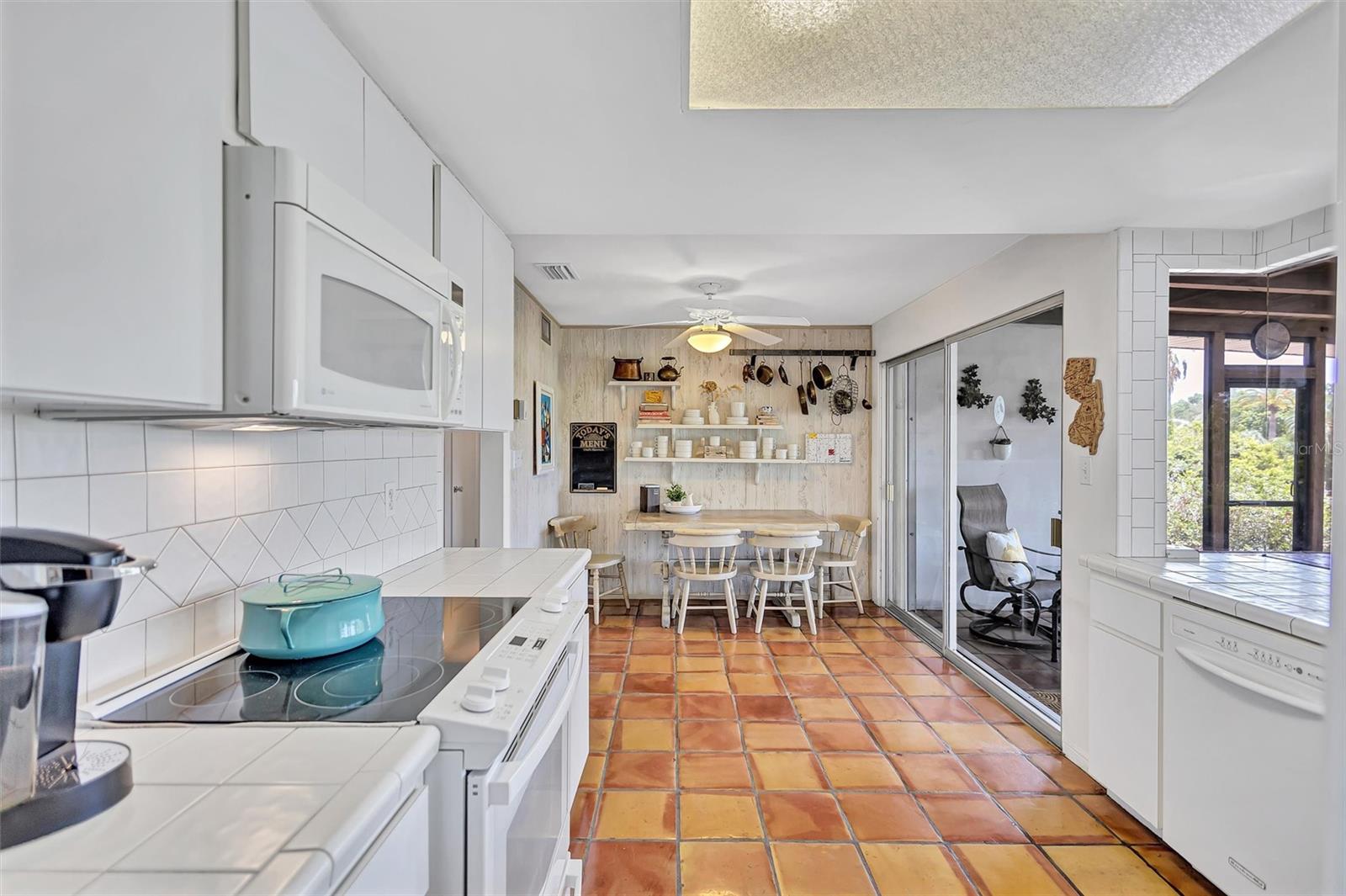3807 JAFFA DR