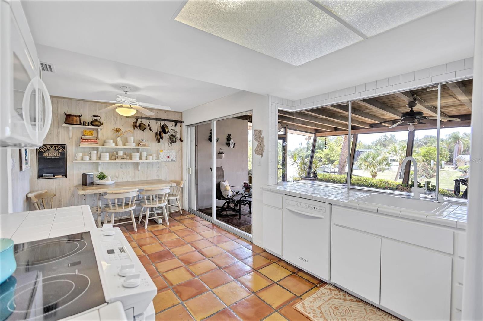 3807 JAFFA DR