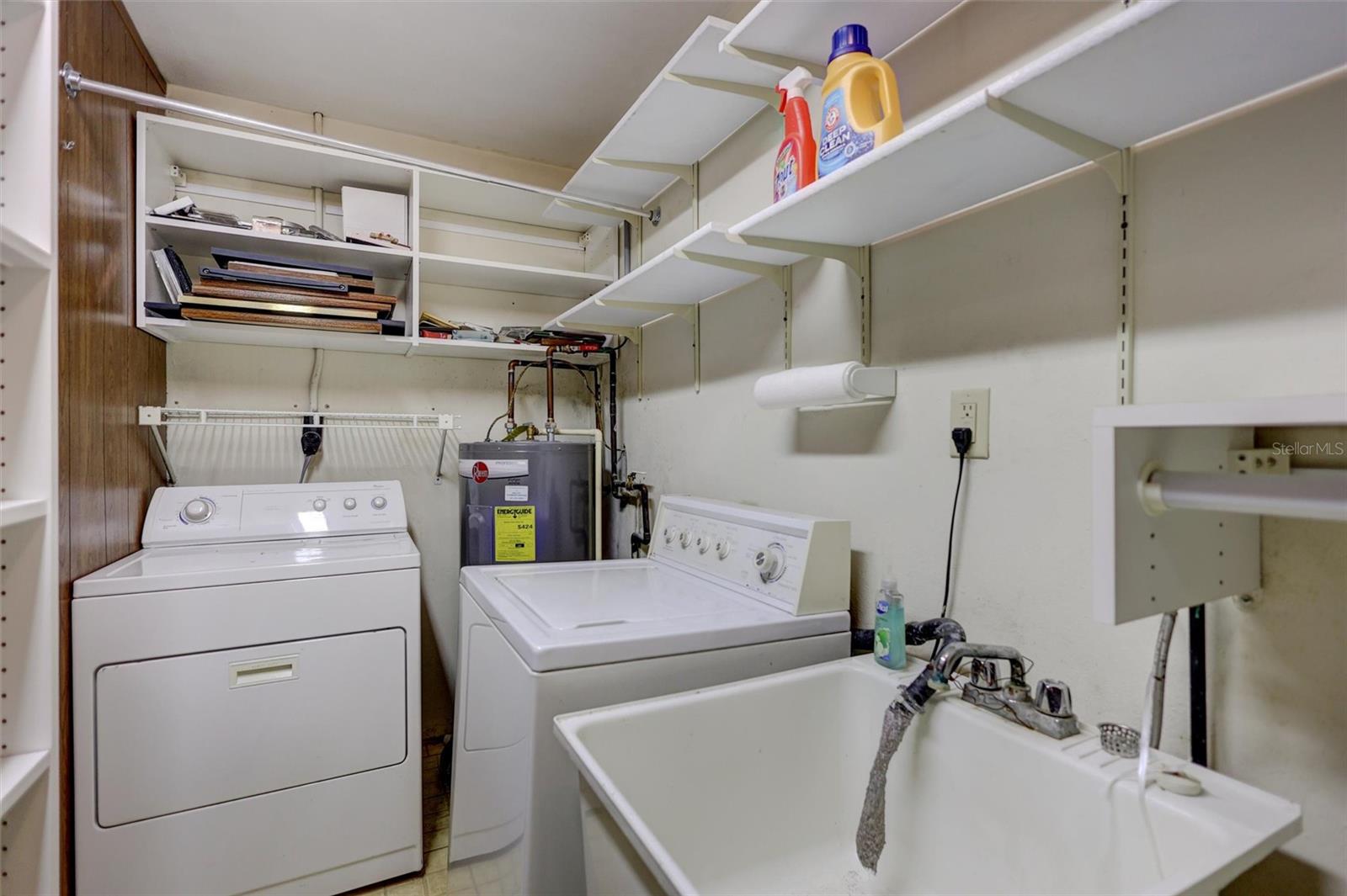 3807 JAFFA DR