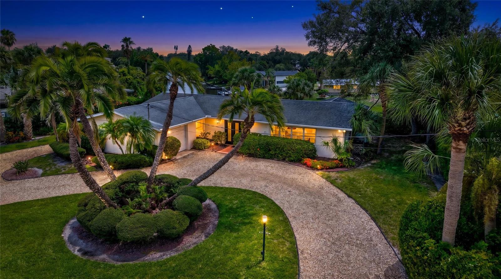3807 JAFFA DR