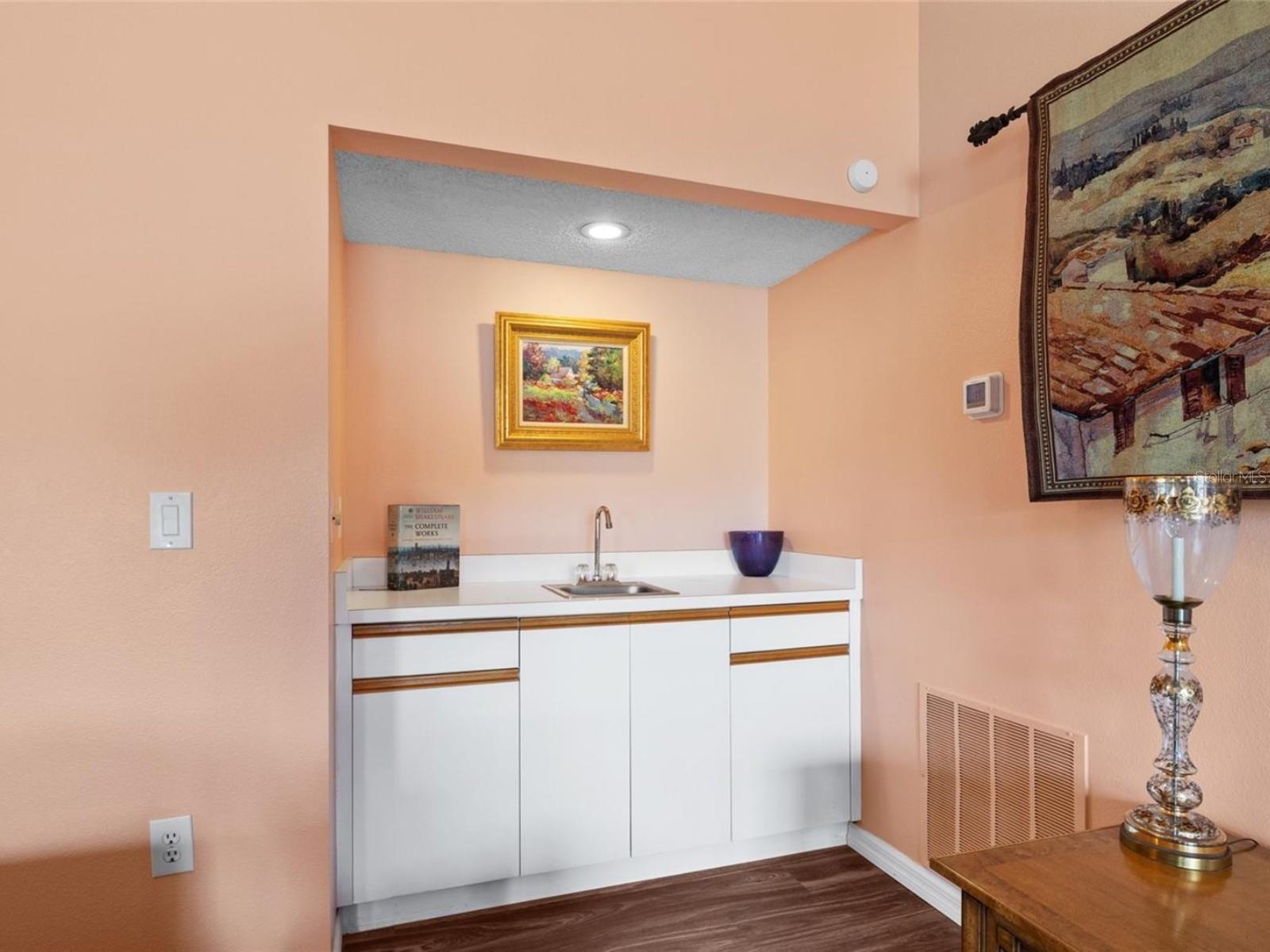 3910 77TH PL E