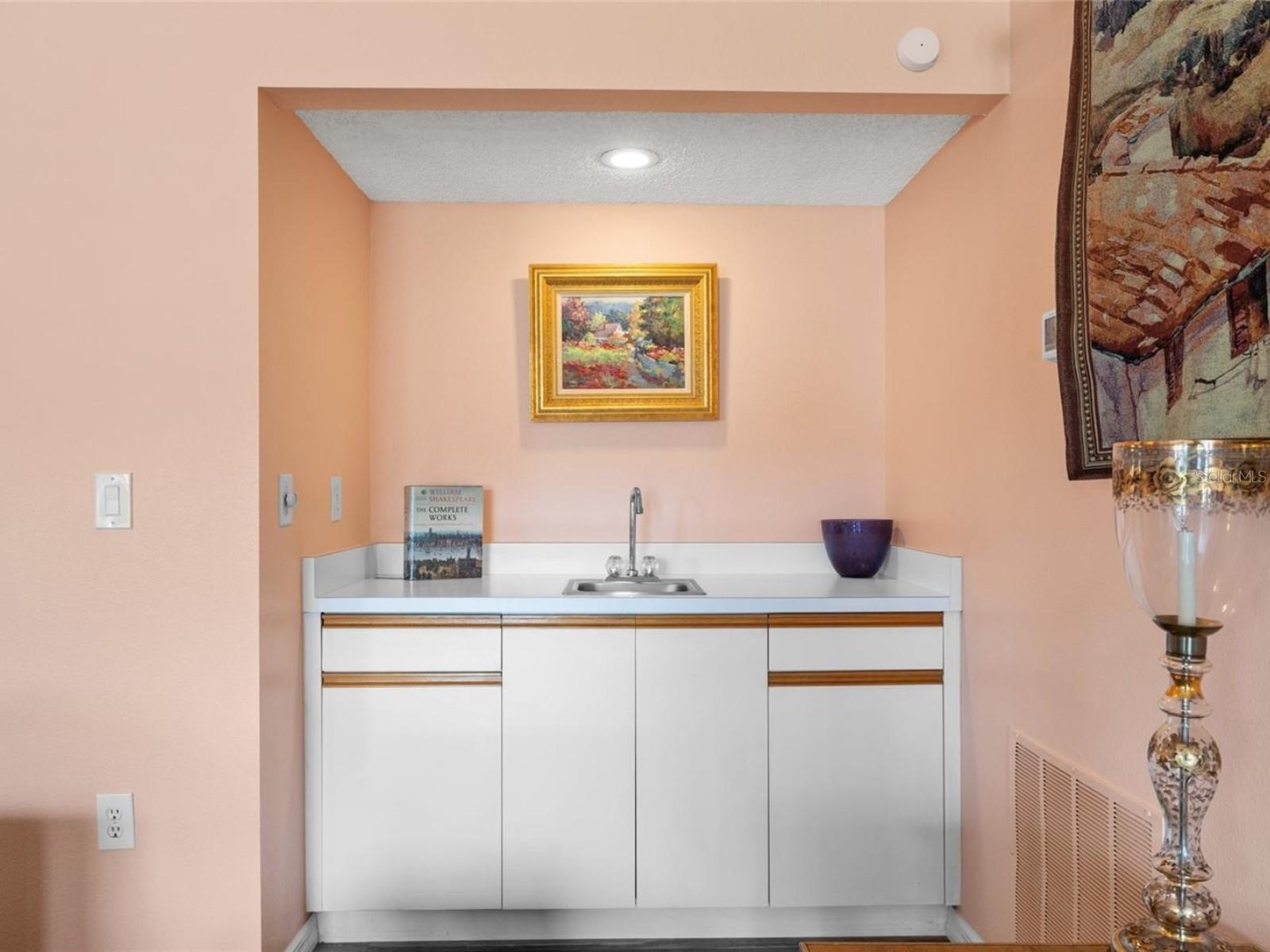 3910 77TH PL E