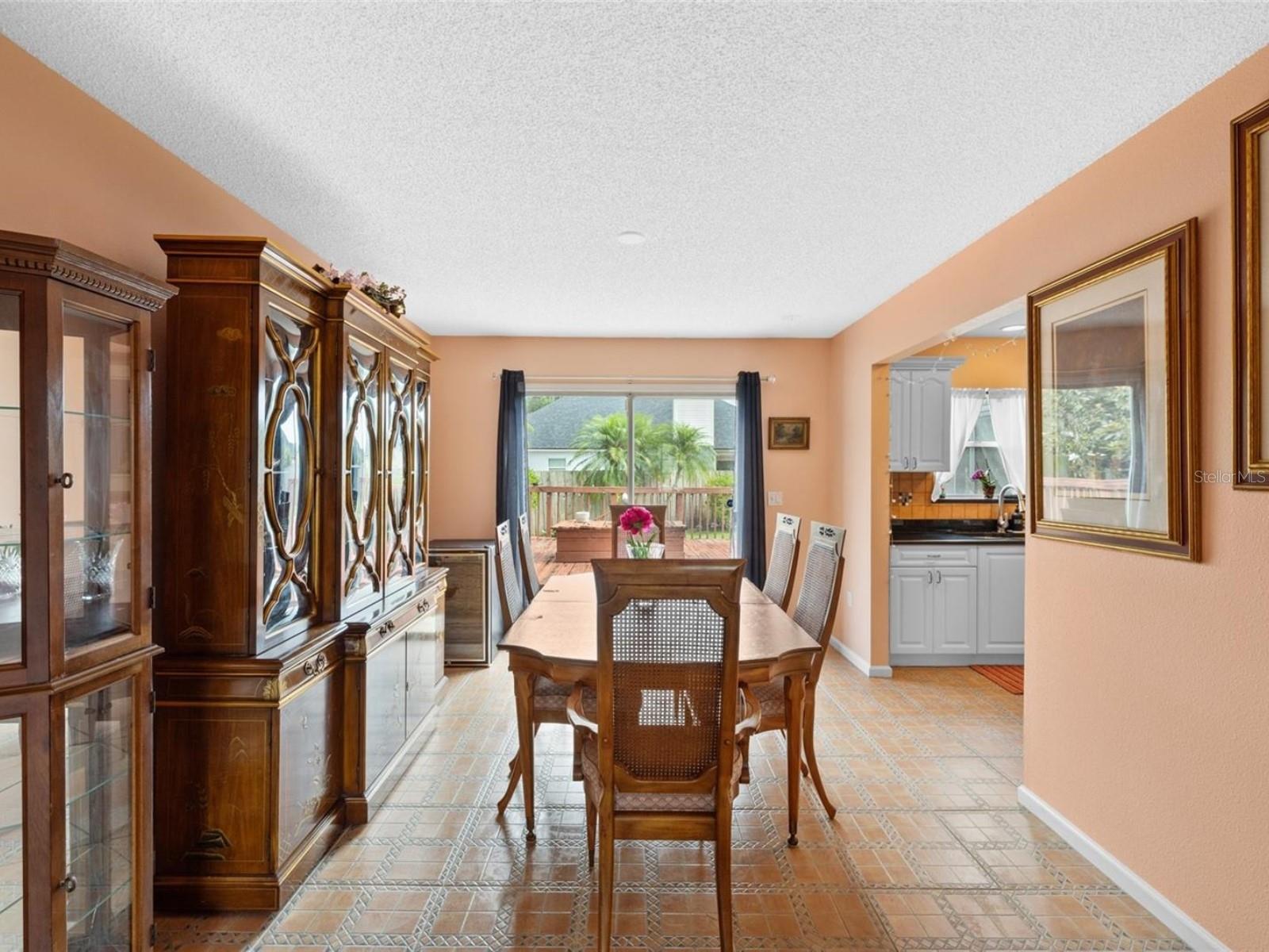 3910 77TH PL E
