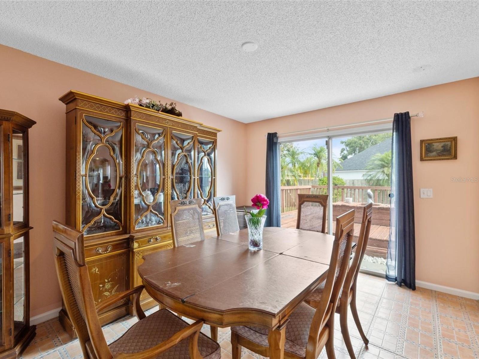 3910 77TH PL E