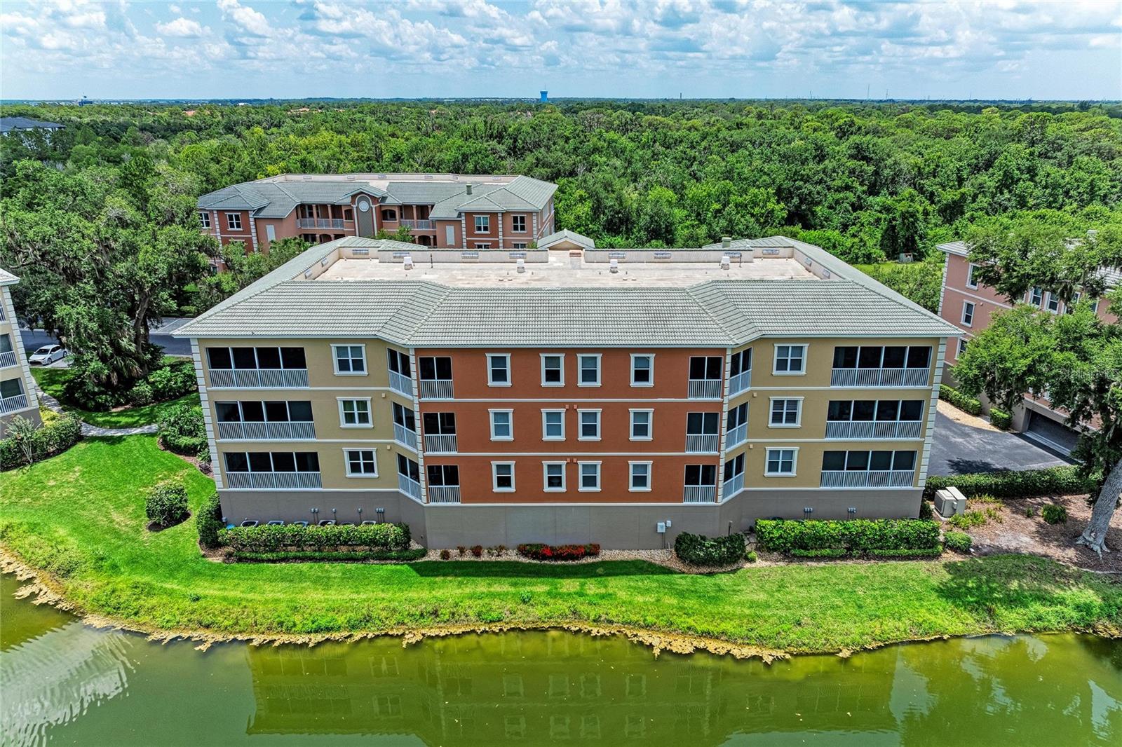5200 MANORWOOD DR #2D