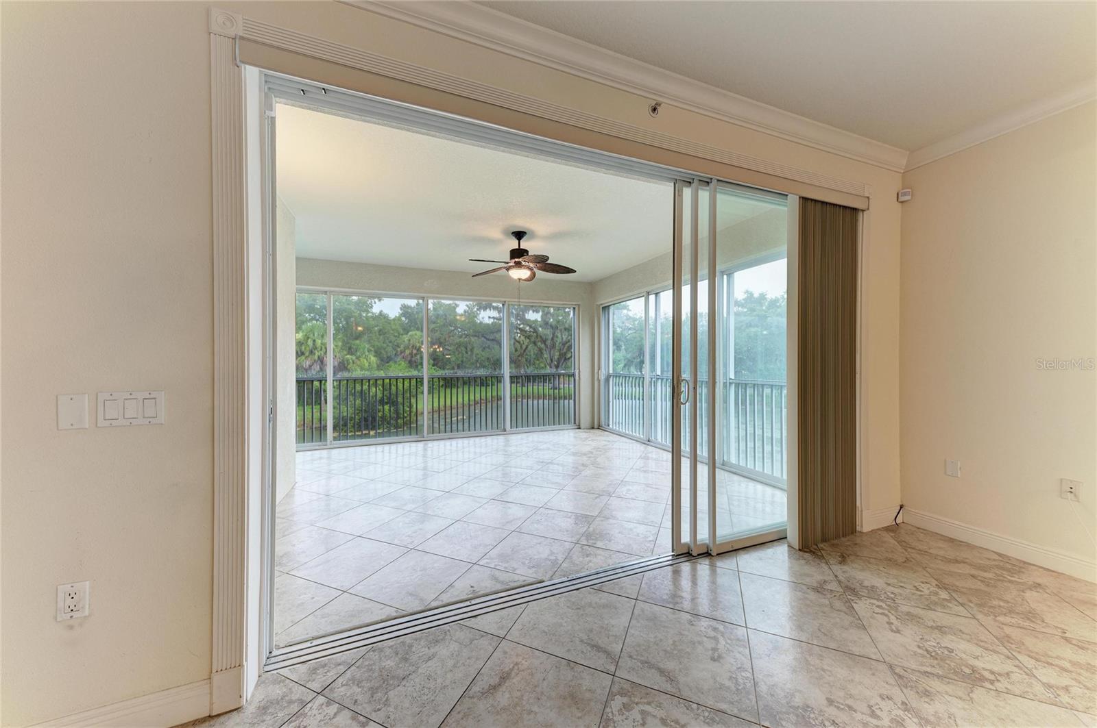 5200 MANORWOOD DR #2D
