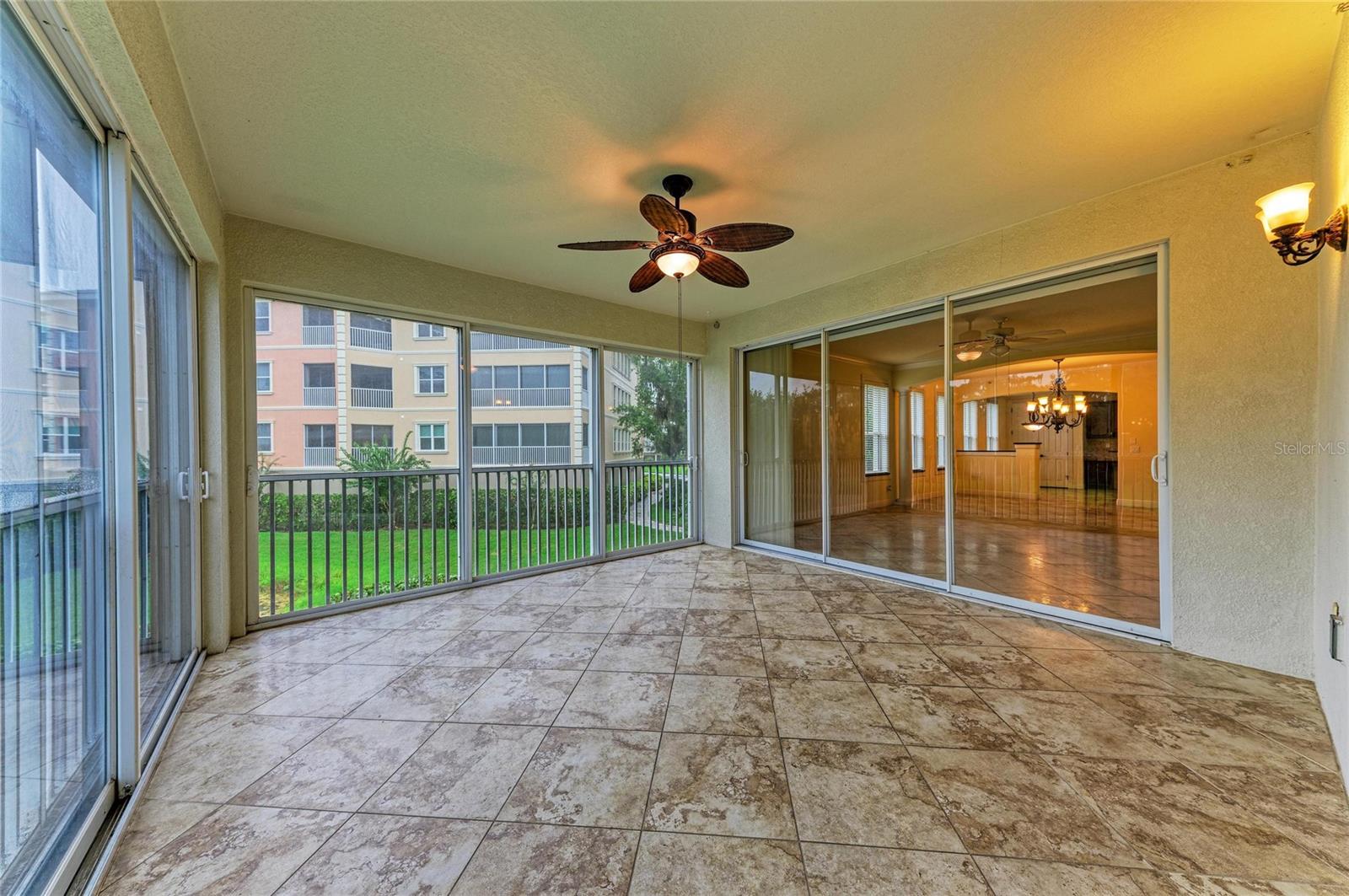 5200 MANORWOOD DR #2D