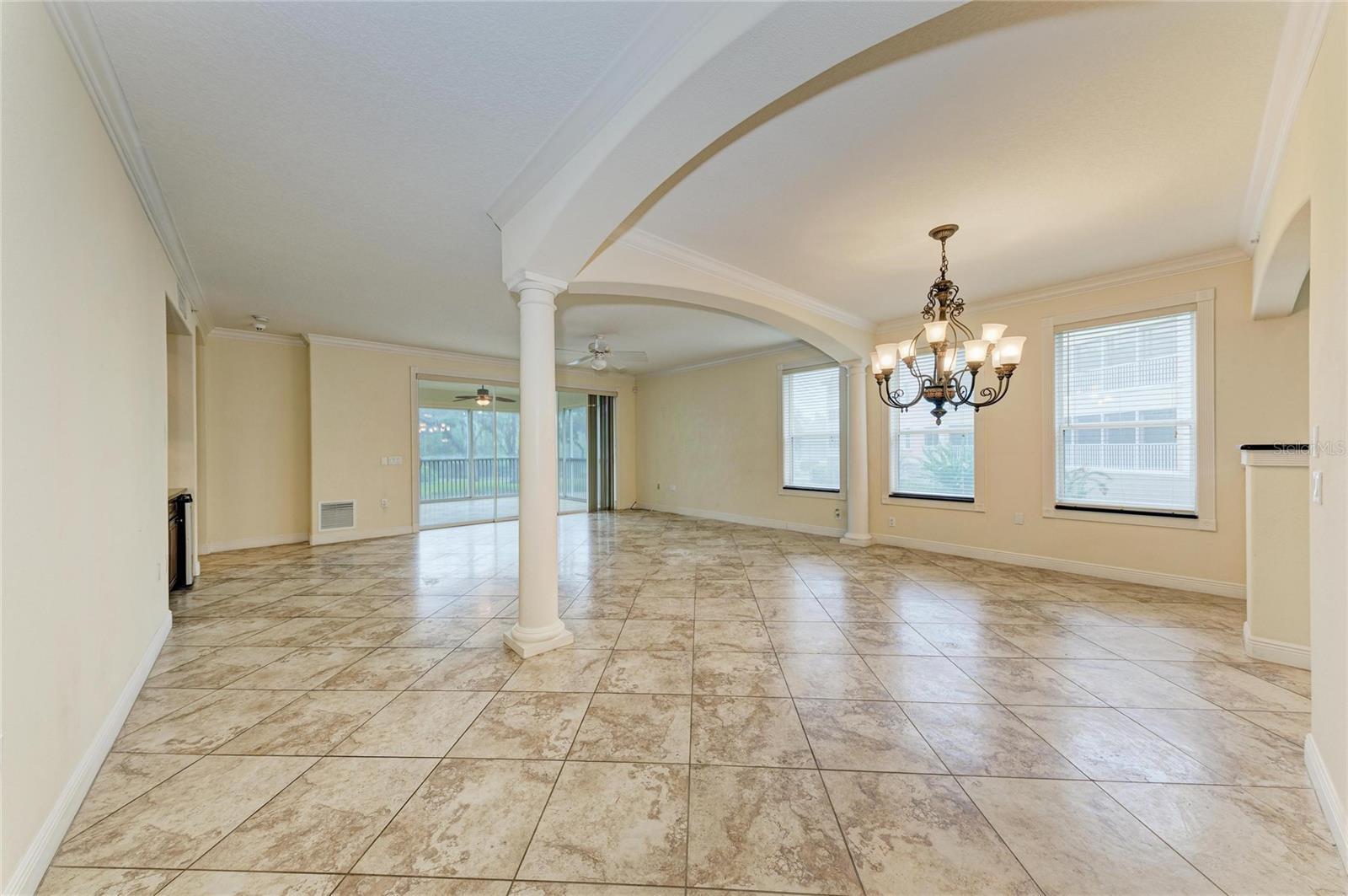 5200 MANORWOOD DR #2D