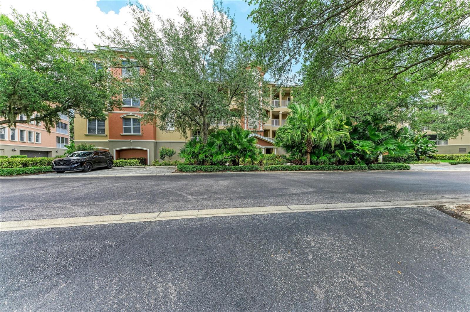 5200 MANORWOOD DR #2D