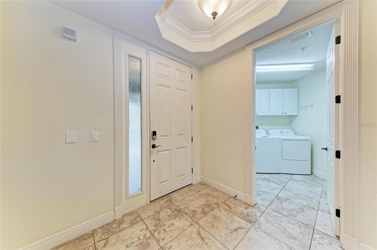 5200 MANORWOOD DR #2D