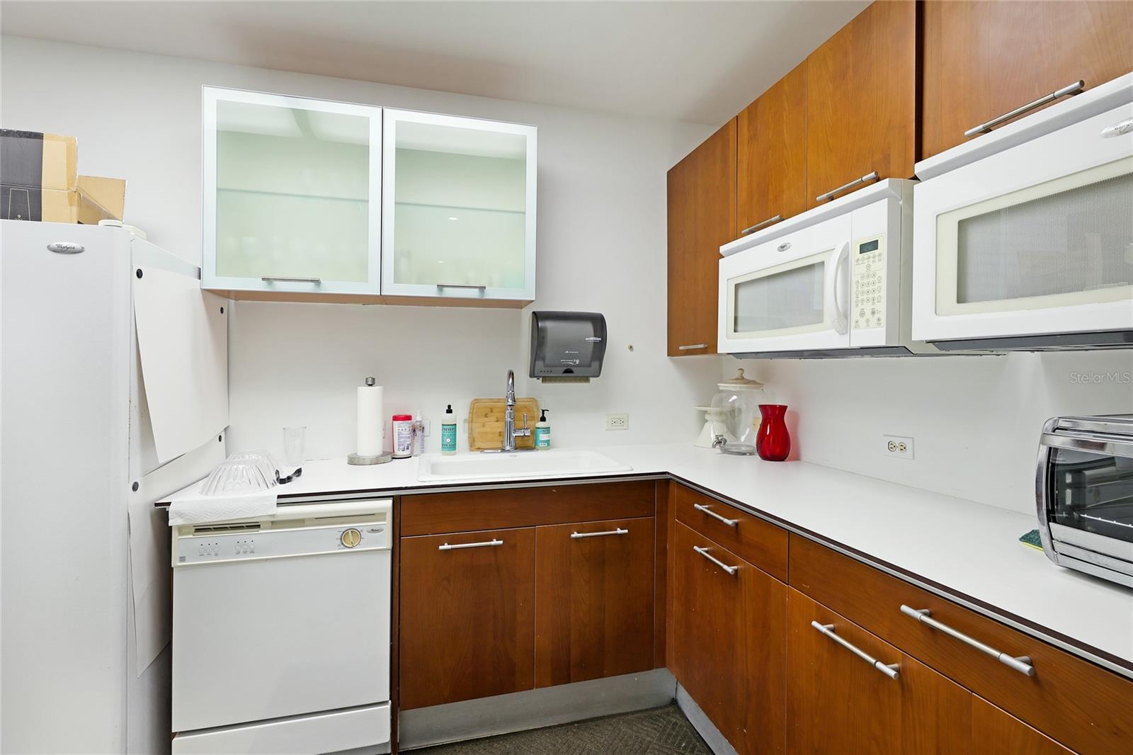 1350 MAIN ST #1503