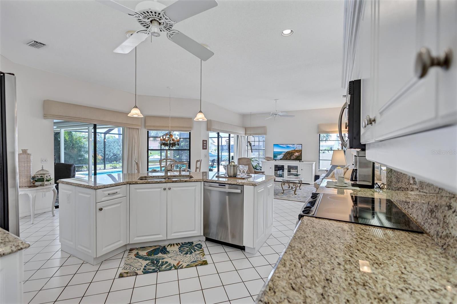 103 INLETS BLVD #103