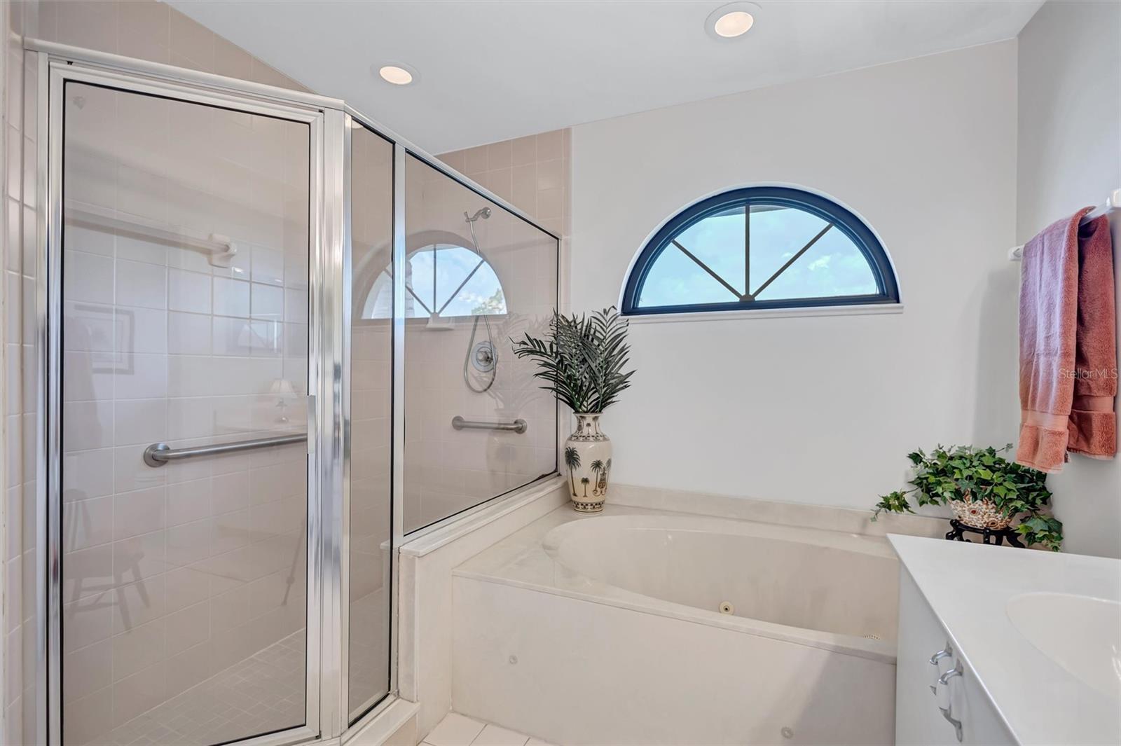 103 INLETS BLVD #103