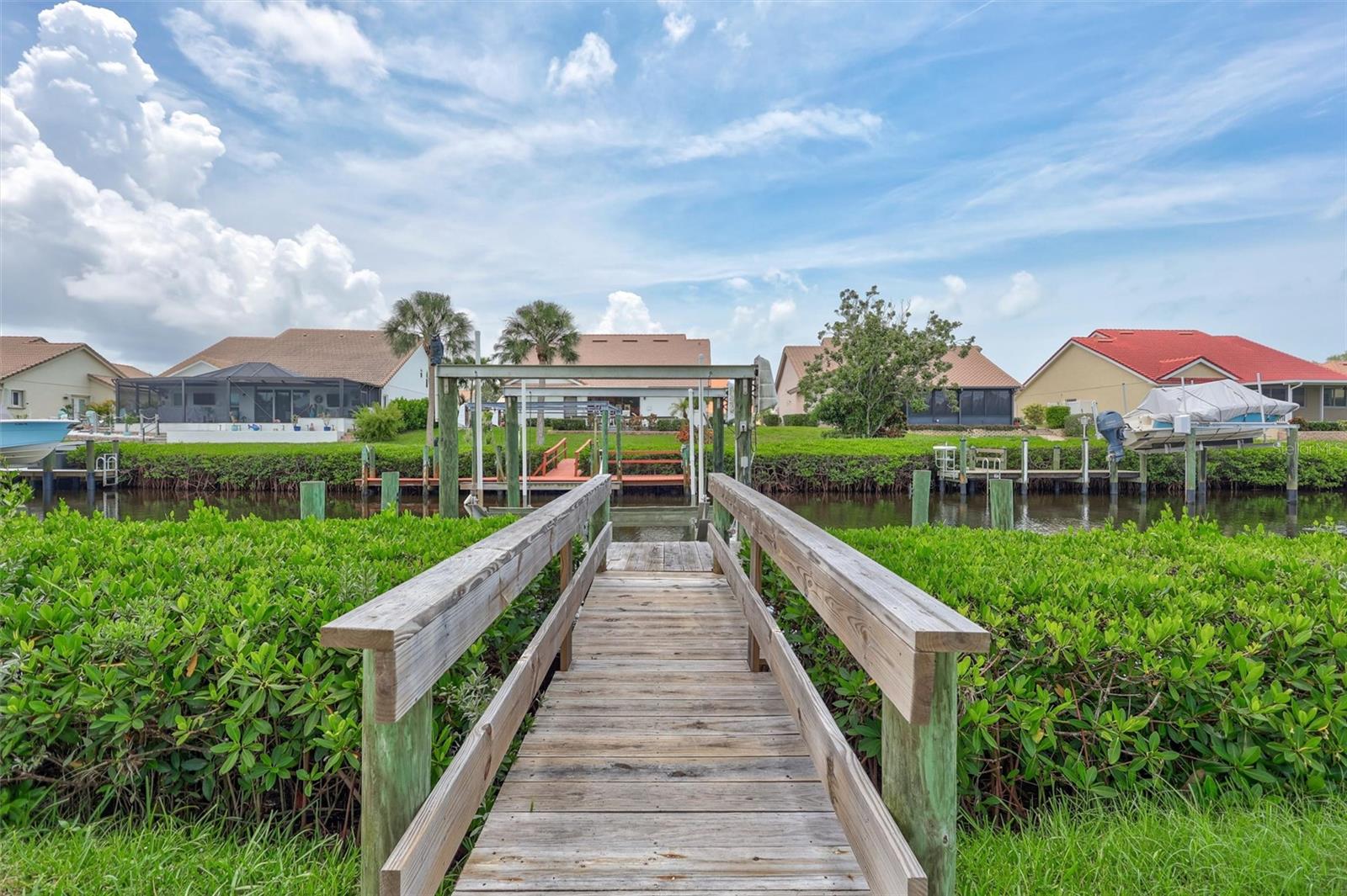 103 INLETS BLVD #103