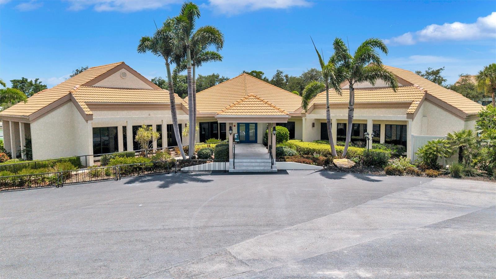 103 INLETS BLVD #103