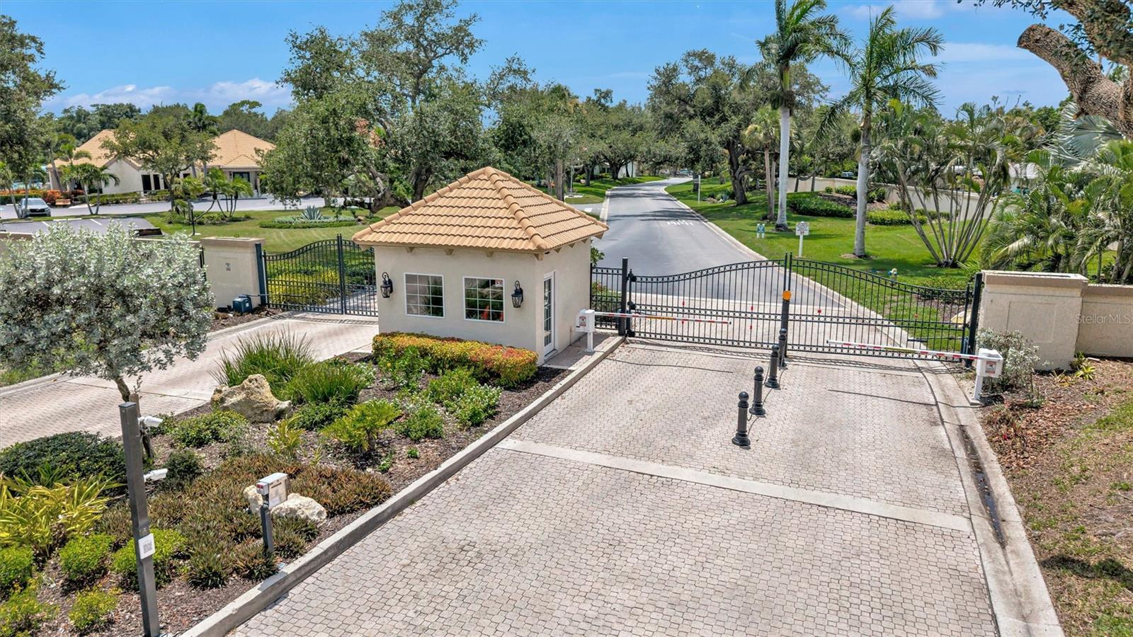 103 INLETS BLVD #103